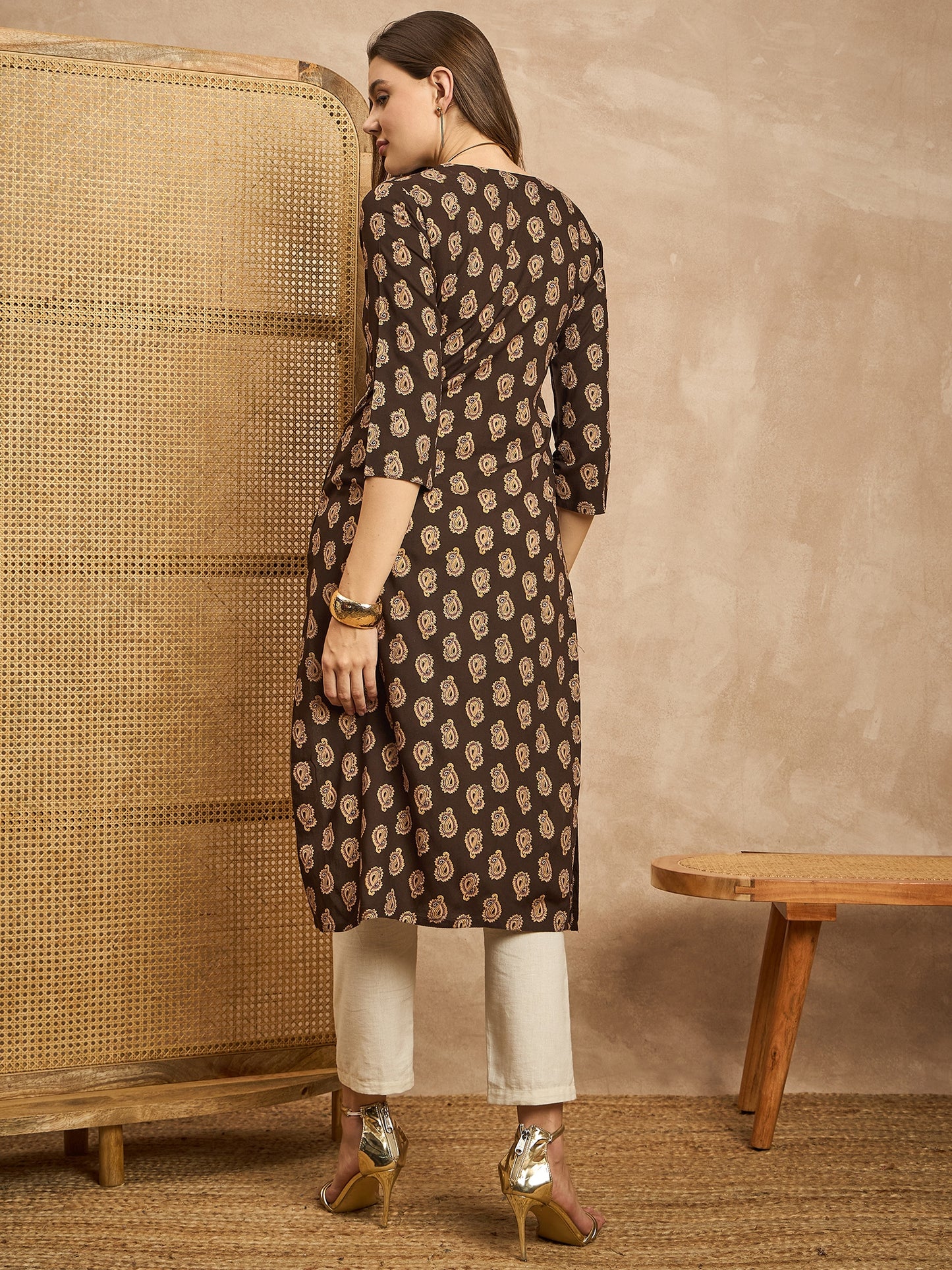 Paisley Printed Sequinned Straight Kurta