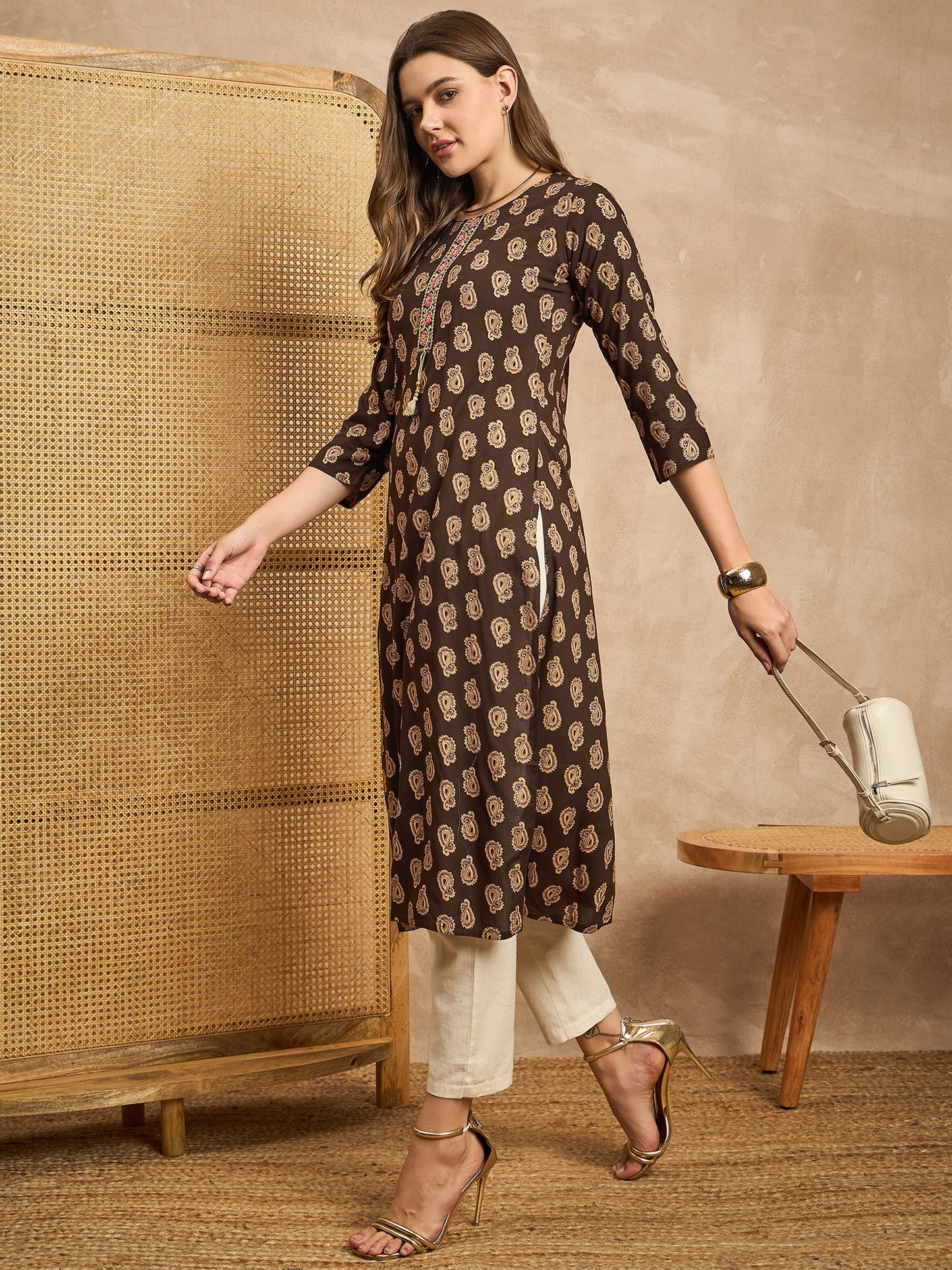 Paisley Printed Sequinned Straight Kurta