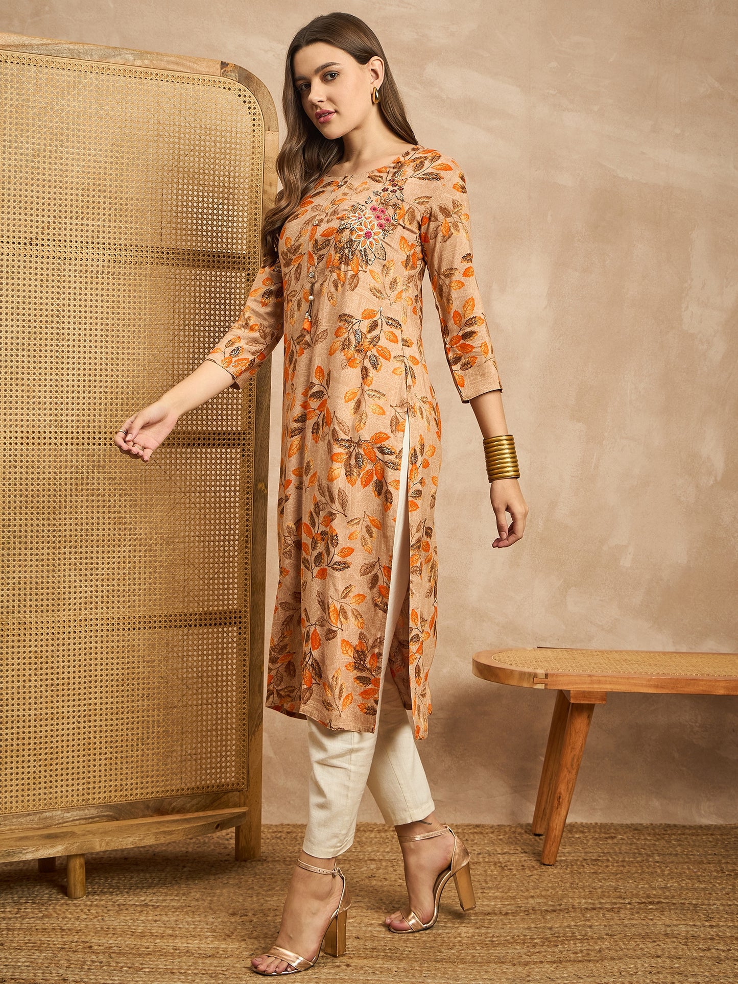 Floral Printed Beads and Stones Straight Kurta