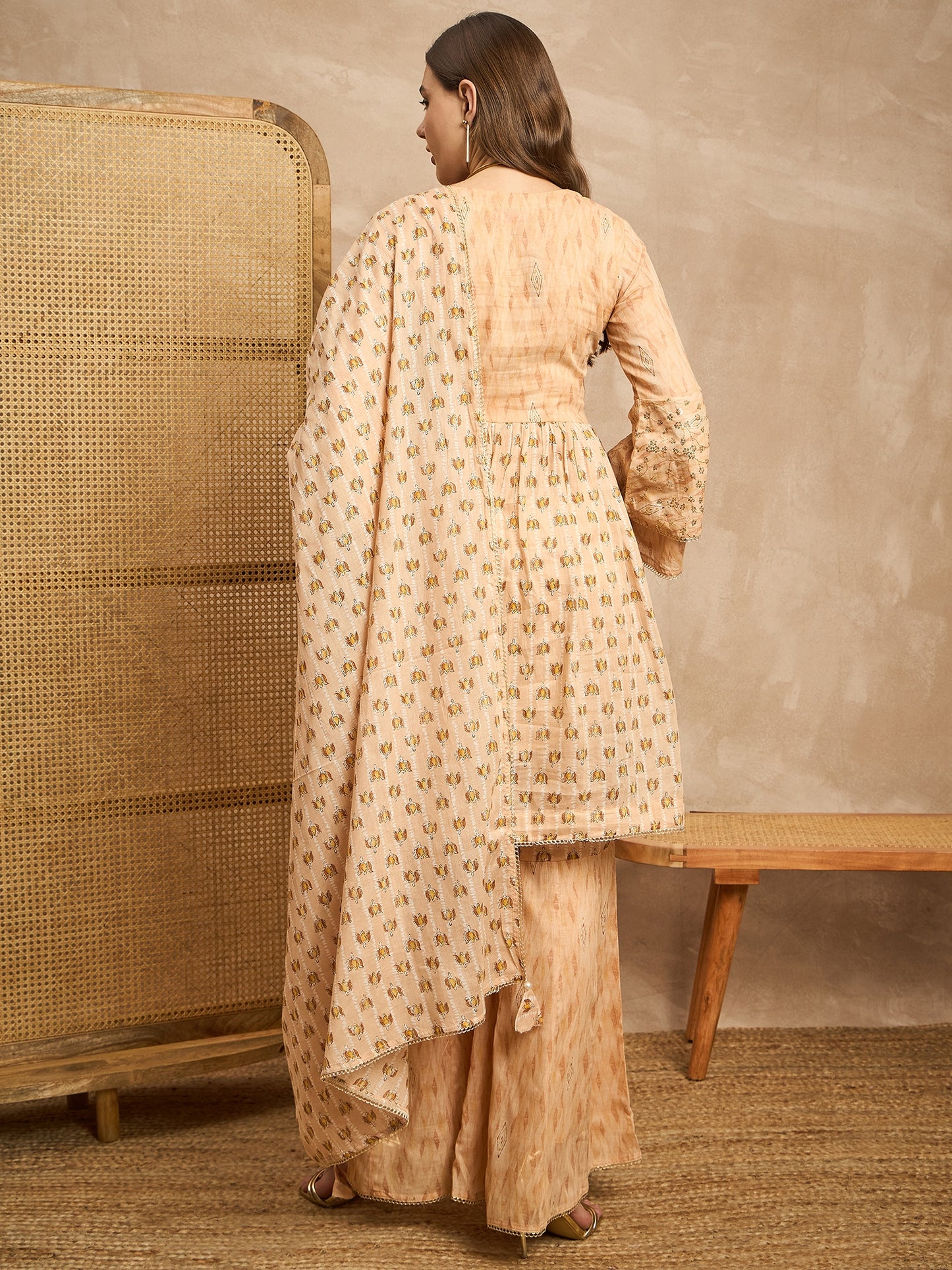 Women Floral Printed Empire Beads and Stones Kurta with Palazzos & With Dupatta
