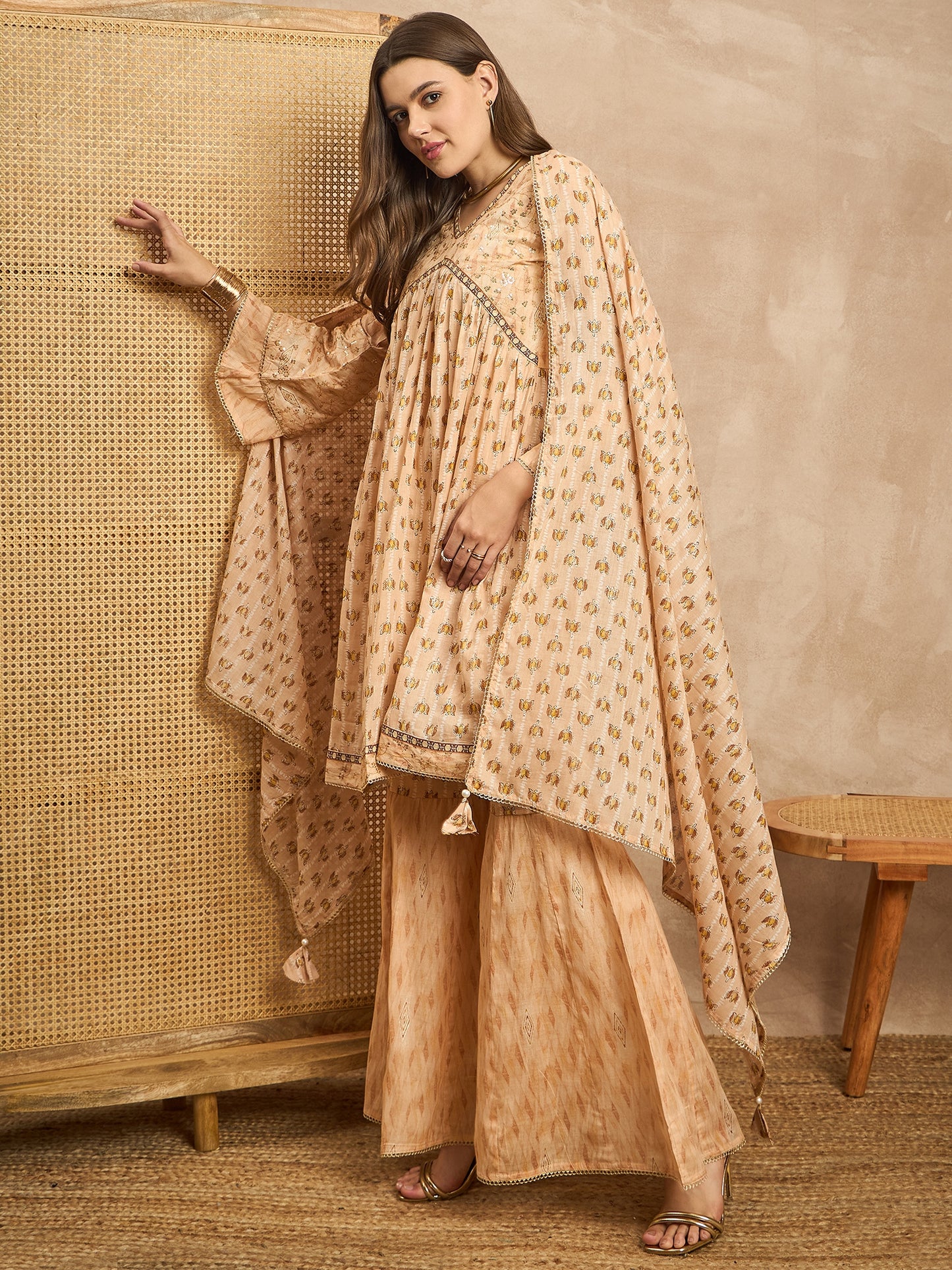 Women Floral Printed Empire Beads and Stones Kurta with Palazzos & With Dupatta