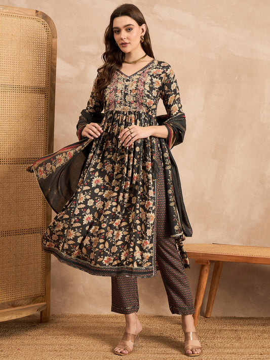 Floral Printed Pleated Thread Work Straight Kurta with Trouser & Dupatta
