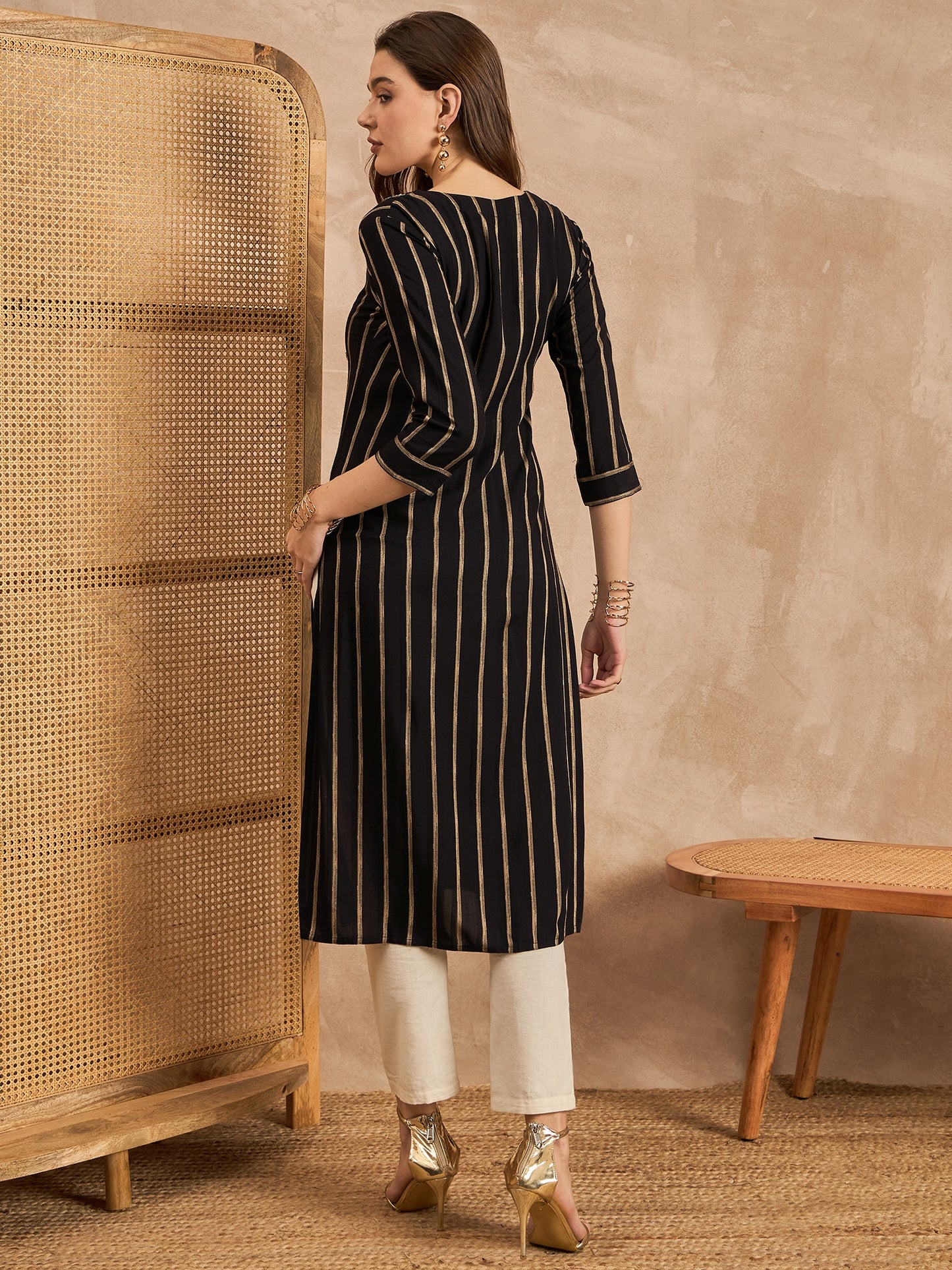 Striped V-Neck Thread Work Straight Kurta