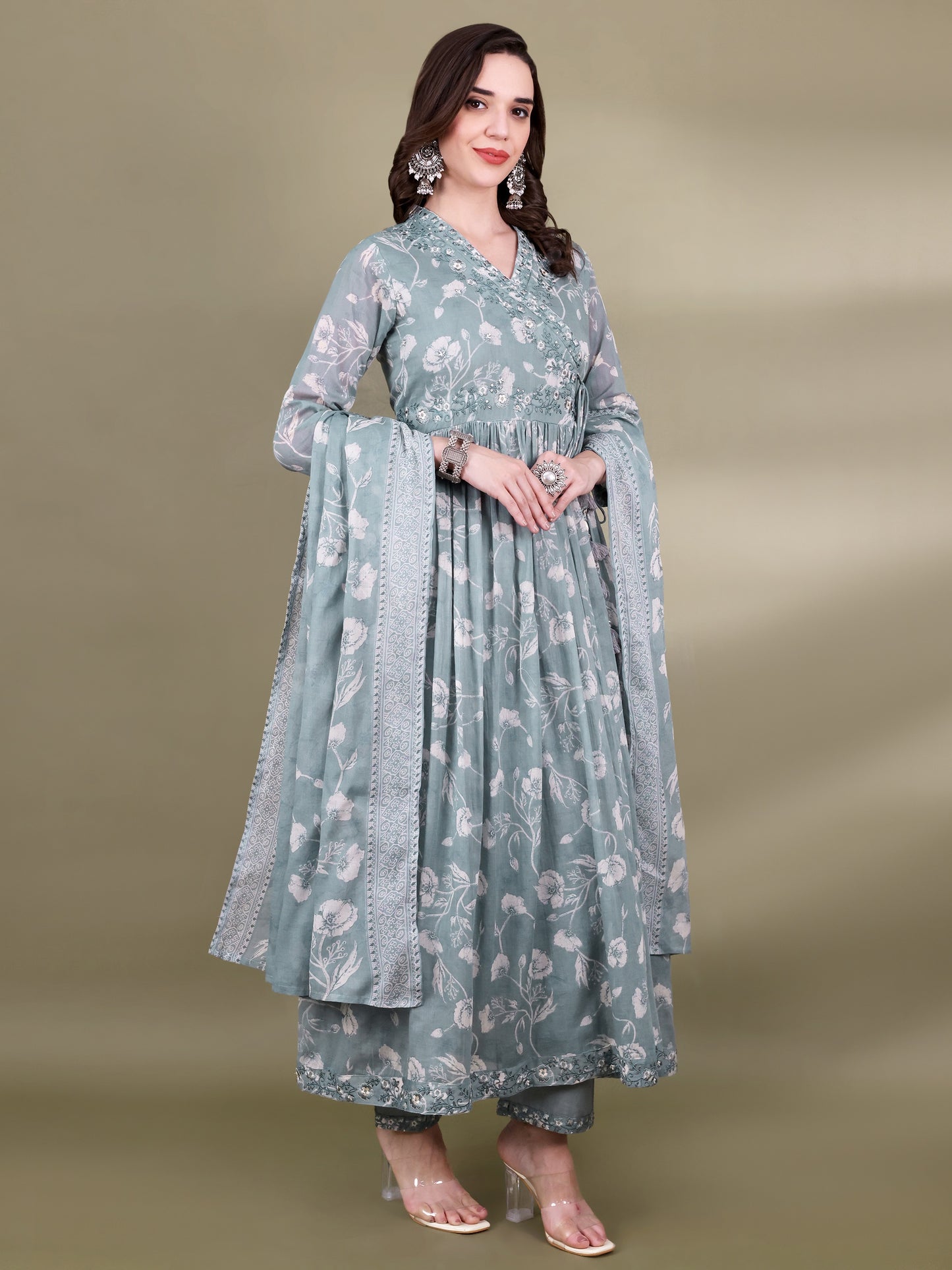 Women Floral Printed Kurti with Trousers & Dupatta