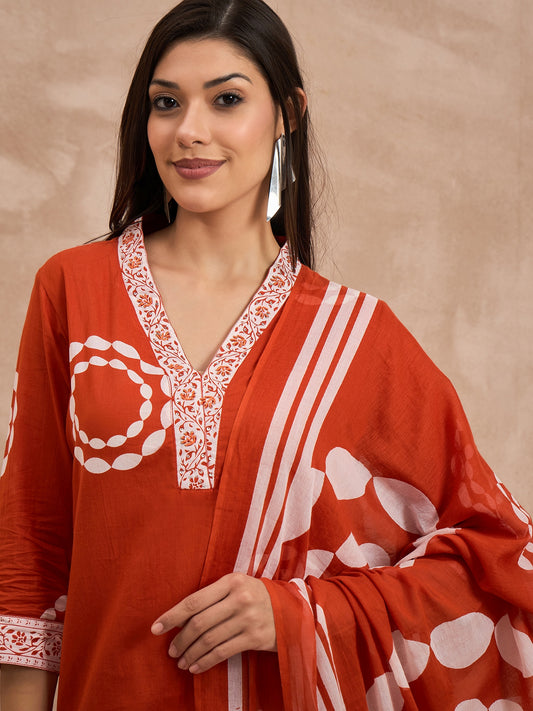 Floral Printed Sequinned Pure Cotton Straight Kurta With Trousers & Dupatta