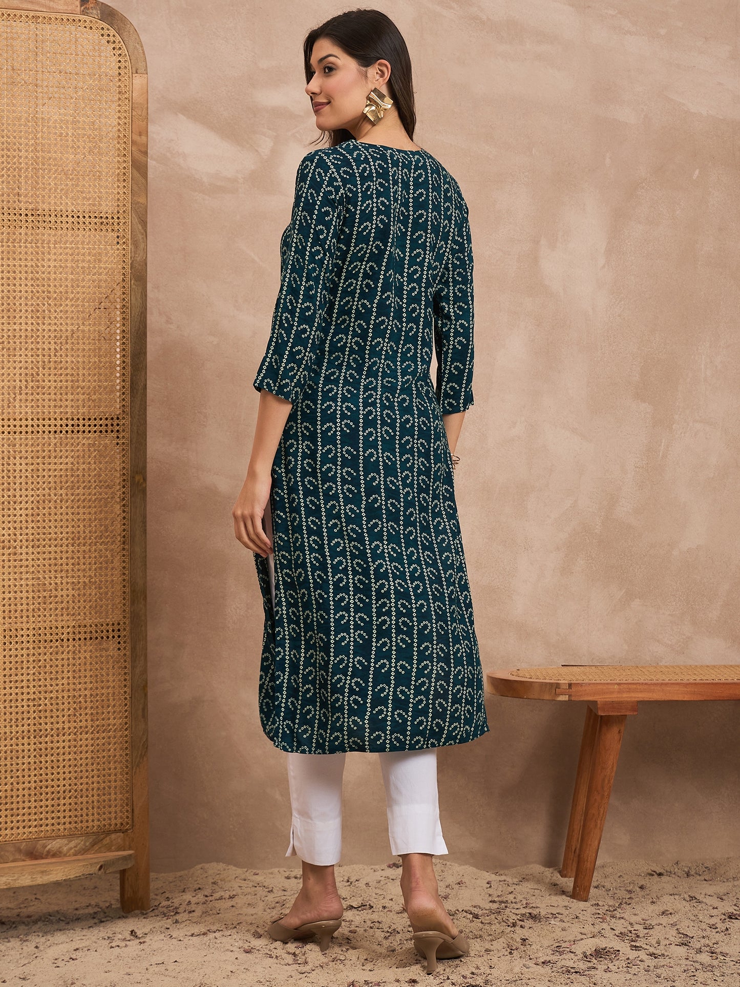 Women Bandhani Printed Straight Kurta