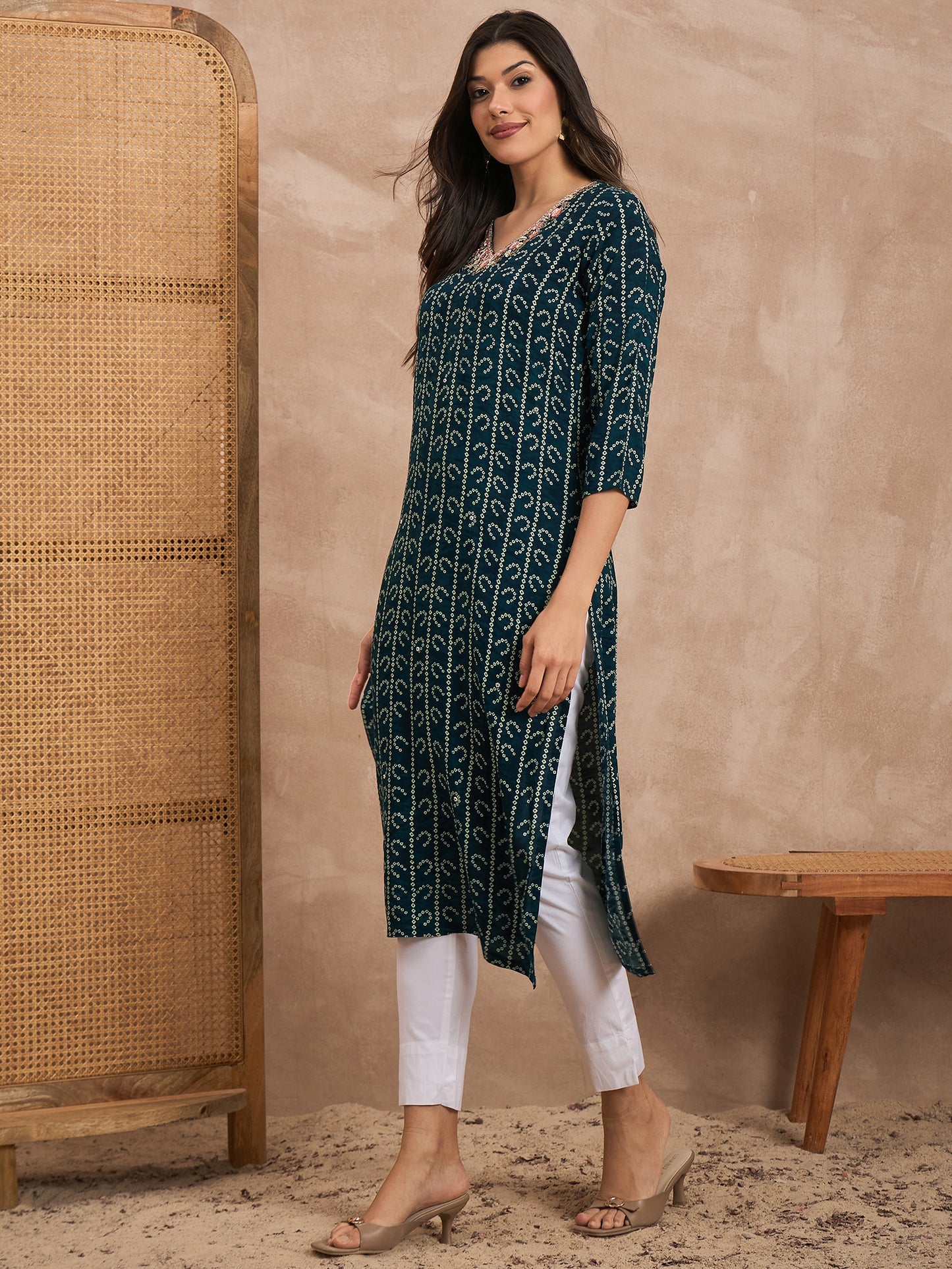 Women Bandhani Printed Straight Kurta