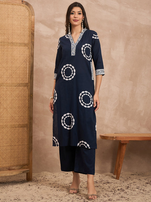 Geometric Printed V-Neck Sequinned Pure Cotton Kurta With Trousers & Dupatta