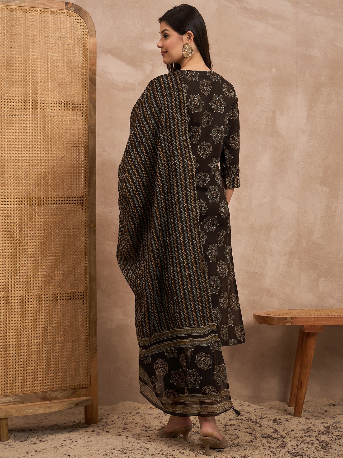 Women Ethnic Motifs Printed Regular Pure Cotton Kurta with Trousers & Dupatta