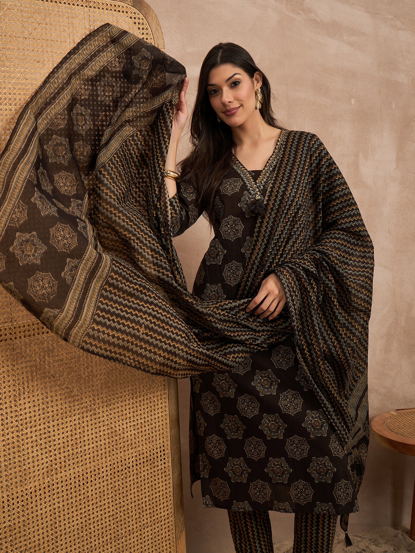 Women Ethnic Motifs Printed Regular Pure Cotton Kurta with Trousers & Dupatta