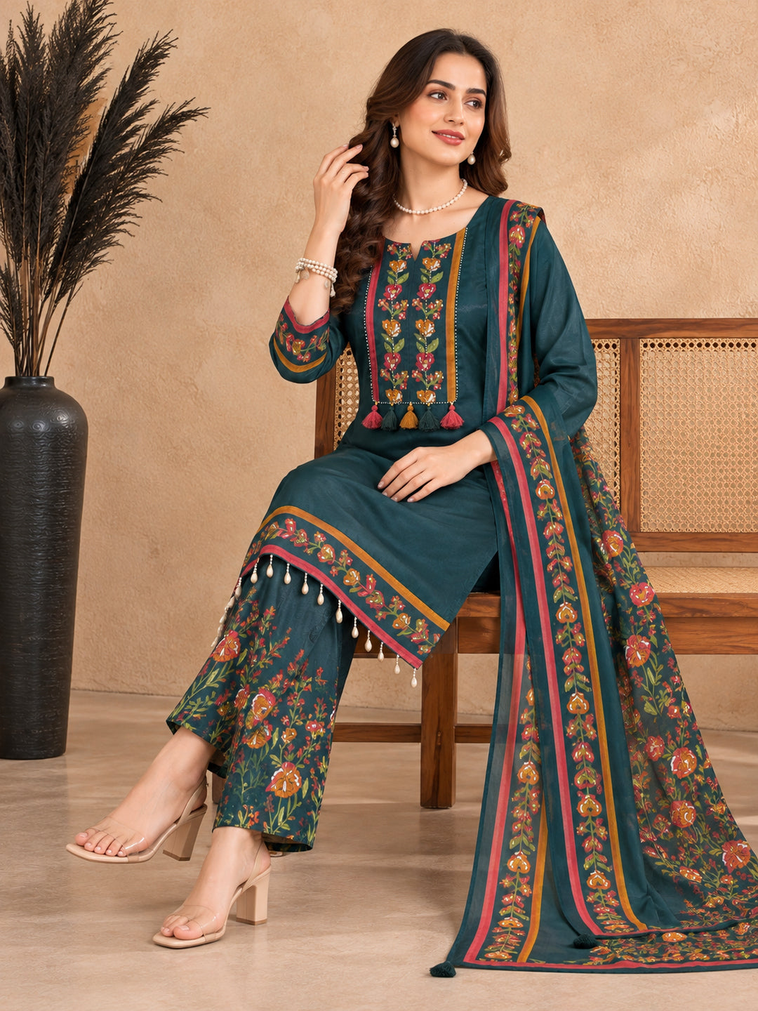 Women Floral Embroidered Regular Thread Work Pure Cotton Kurta Palazzos & Dupatta