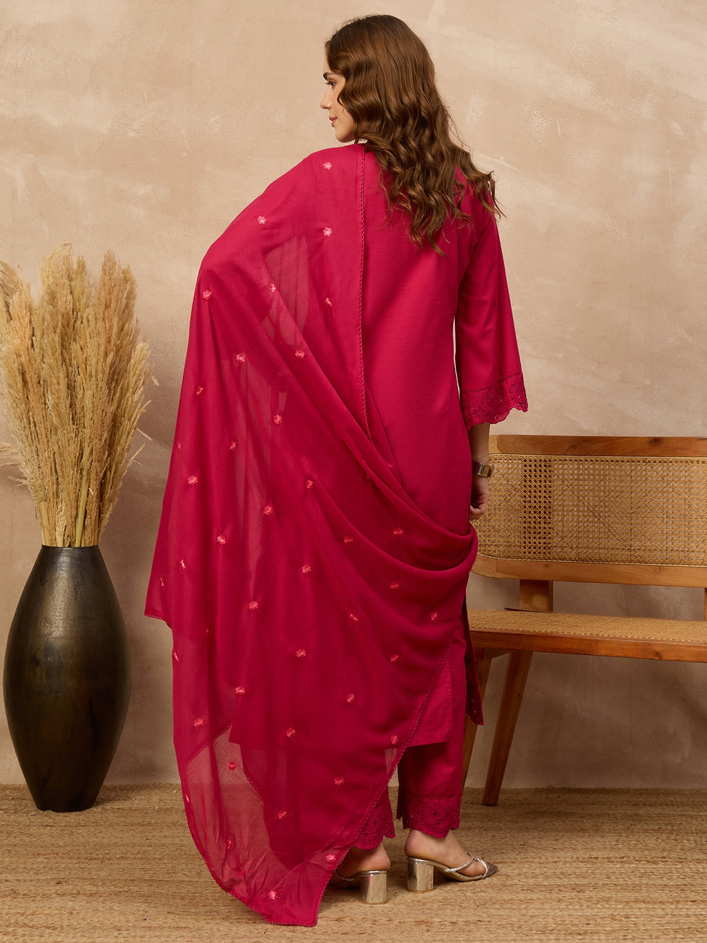 Women Floral Embroidered Regular Thread Work Pure Cotton Kurta with Palazzos & With Dupatta