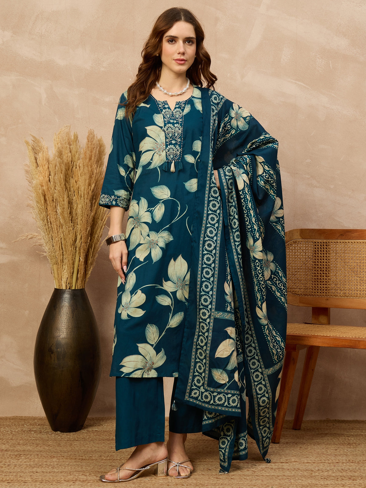 Women Floral Printed Regular Pure Cotton Kurta with Trousers & With Dupatta