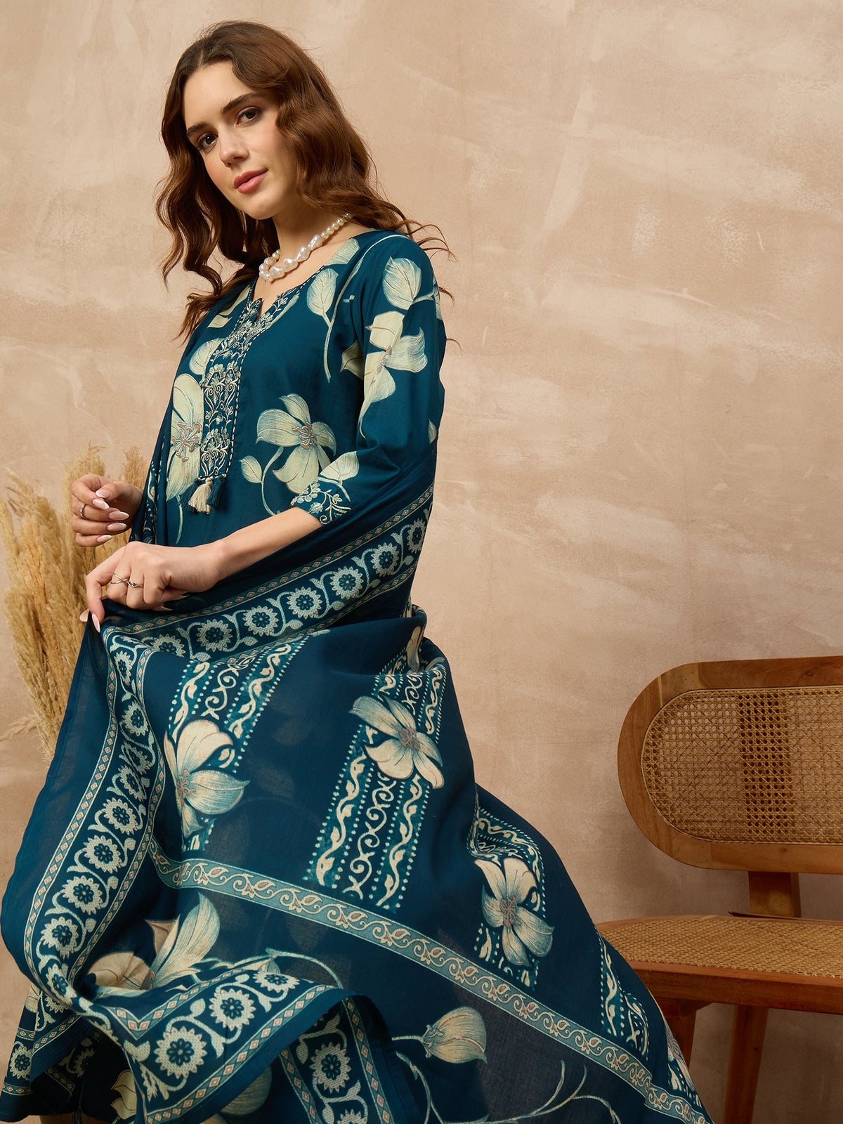 Women Floral Printed Regular Pure Cotton Kurta with Trousers & With Dupatta