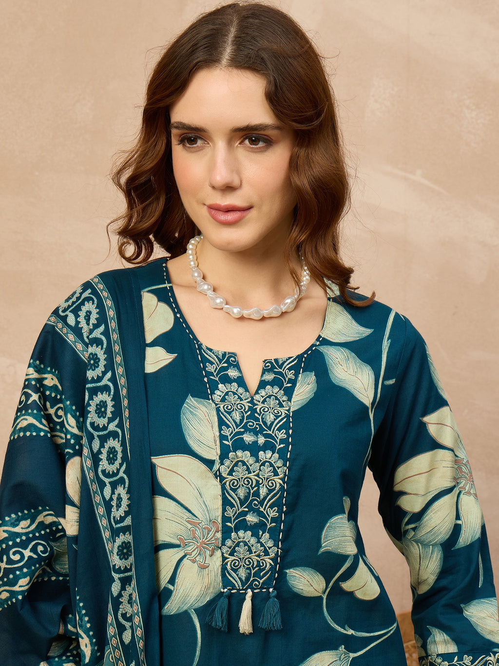 Women Floral Printed Regular Pure Cotton Kurta with Trousers & With Dupatta