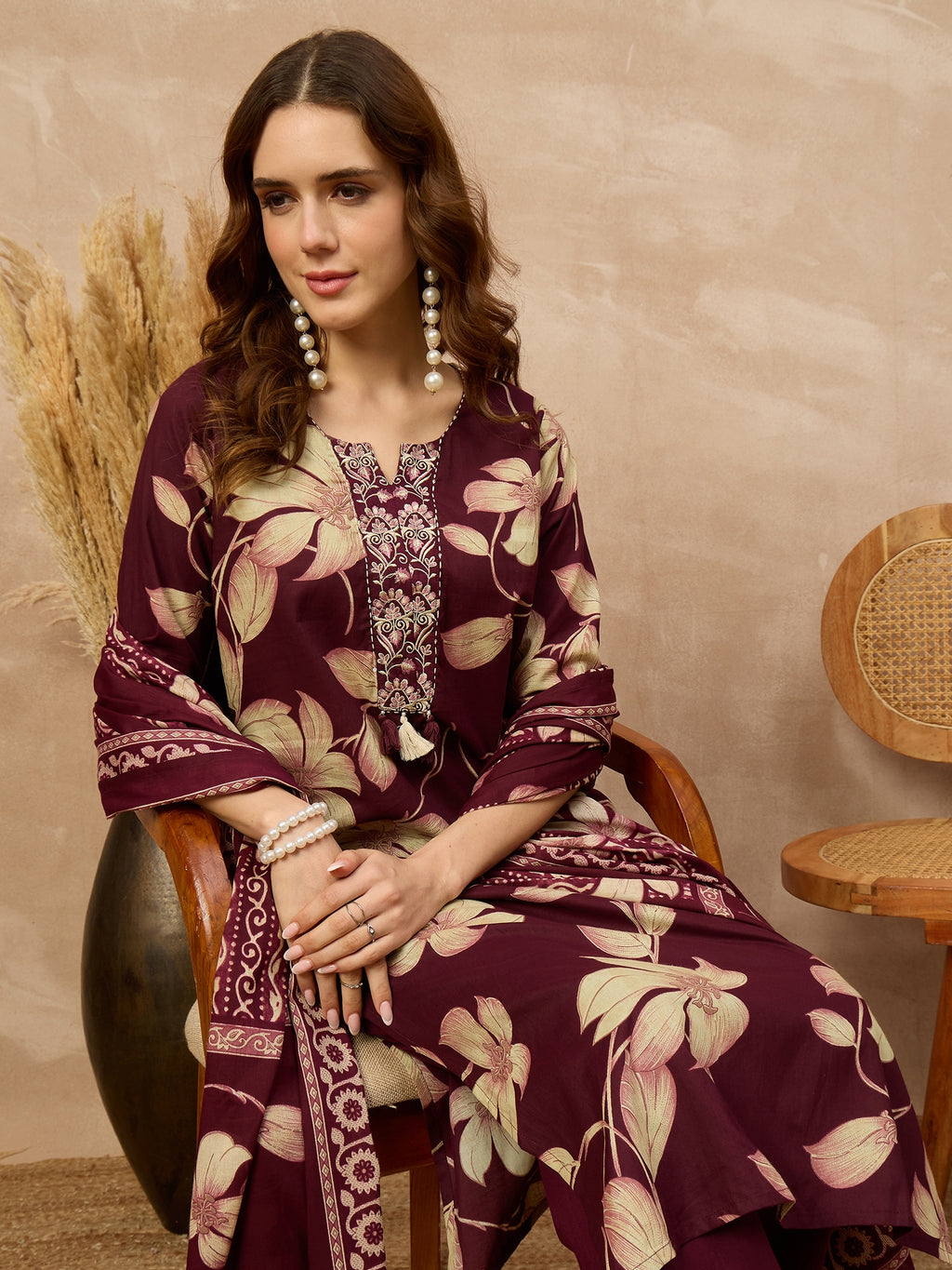 Women Floral Printed Regular Thread Work Pure Cotton Kurta with Palazzos & With Dupatta