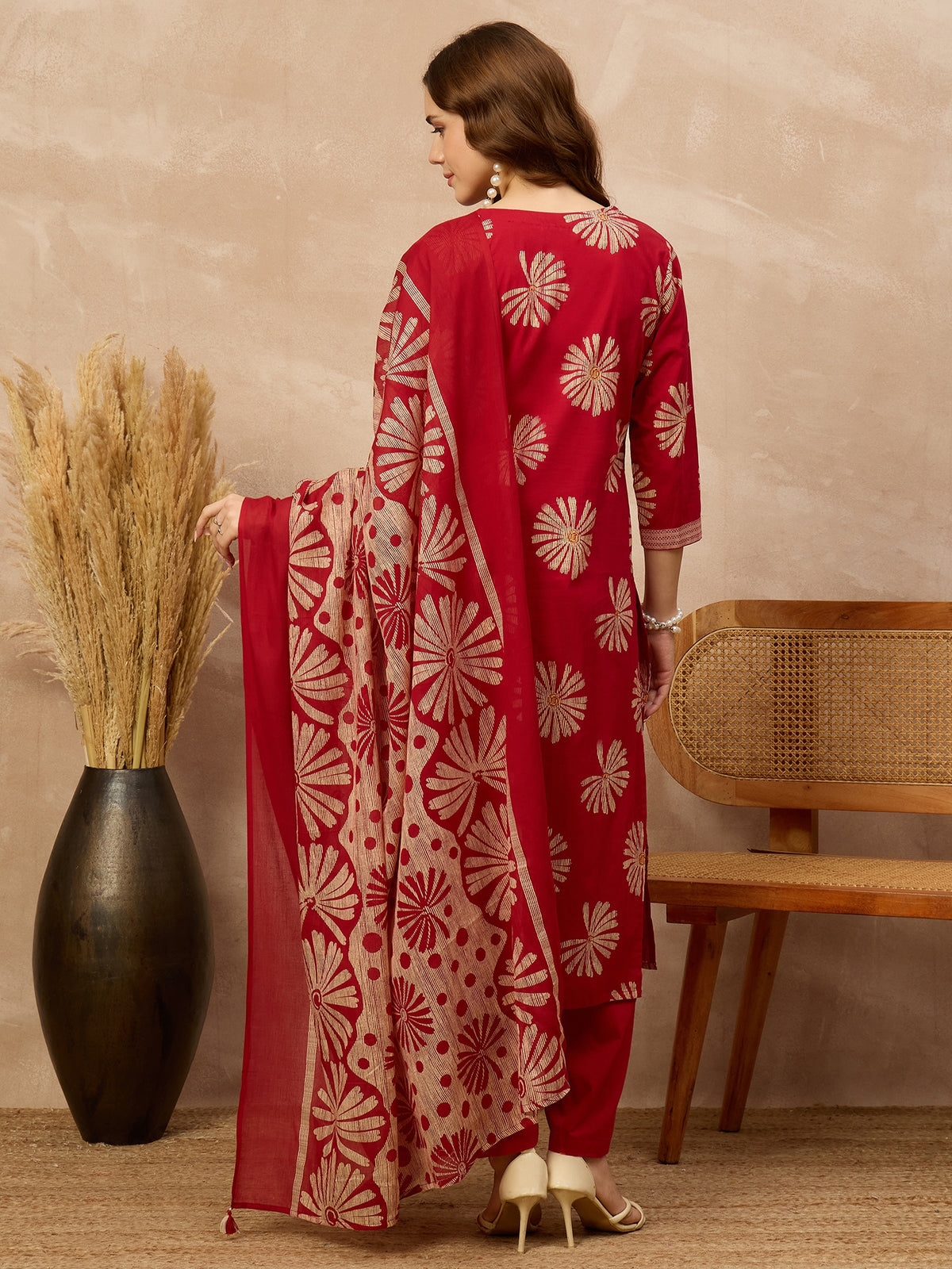 Women Ethnic Motifs Printed Regular Pure Cotton Kurta with Trousers & With Dupatta