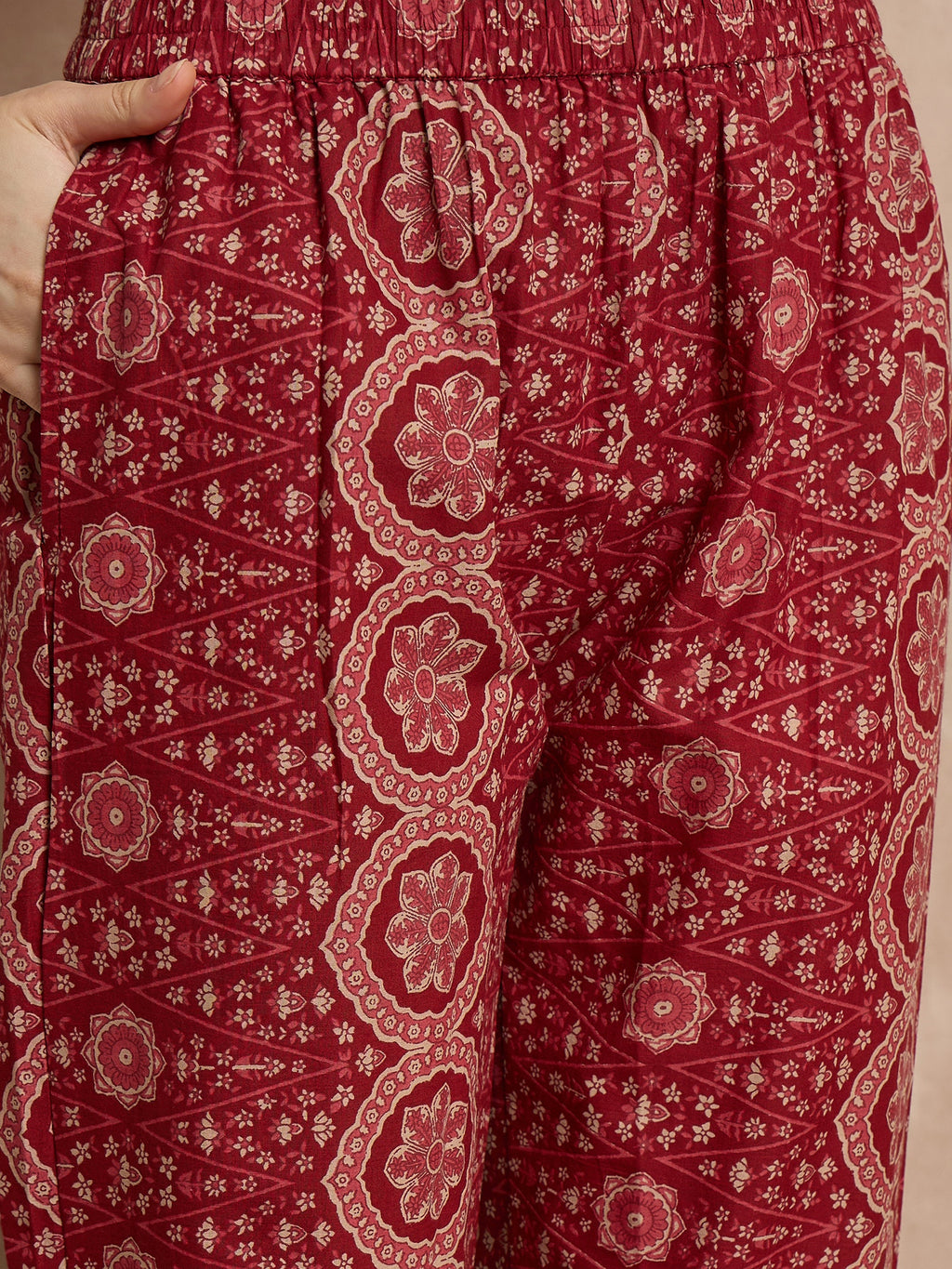 Women Ethnic Motifs Printed Regular Thread Work Pure Cotton Kurta with Trousers & With Dupatta