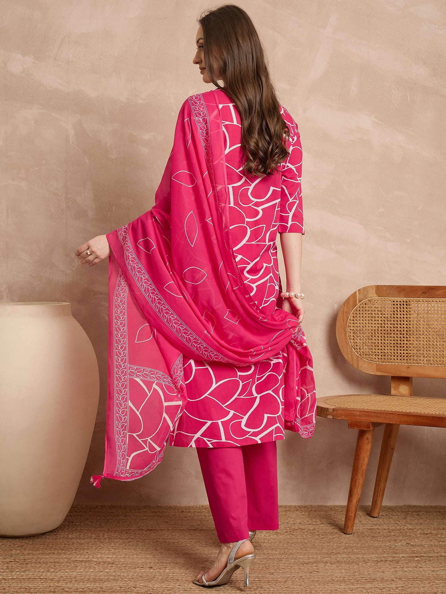 Women Printed Regular Thread Work Pure Cotton Kurta with Trousers & With Dupatta