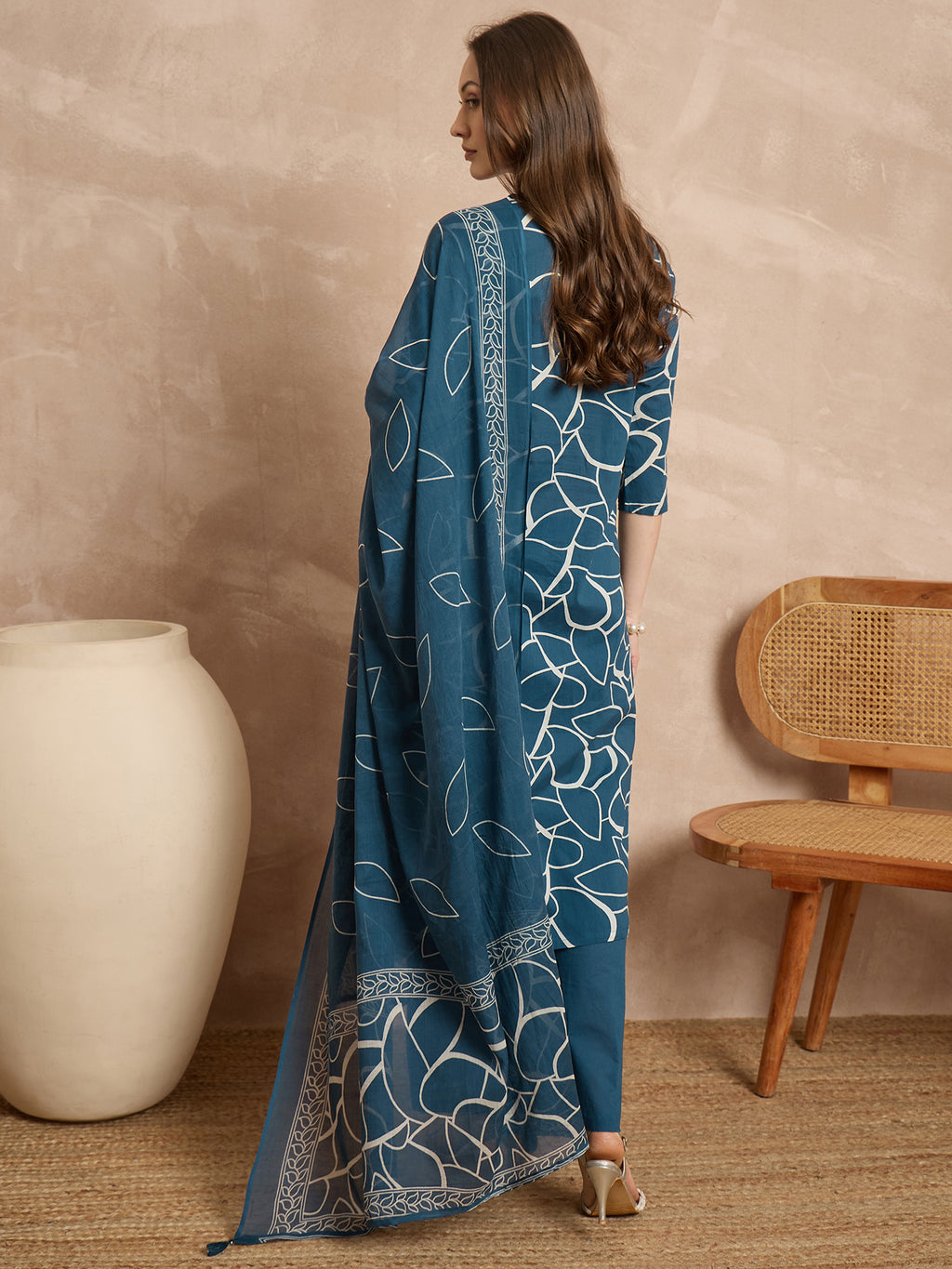 Women Printed Regular Thread Work Pure Cotton Kurta with Palazzos & With Dupatta