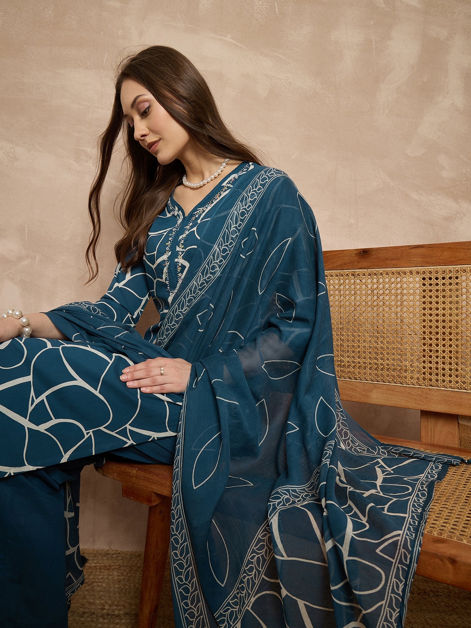 Women Printed Regular Thread Work Pure Cotton Kurta with Palazzos & With Dupatta