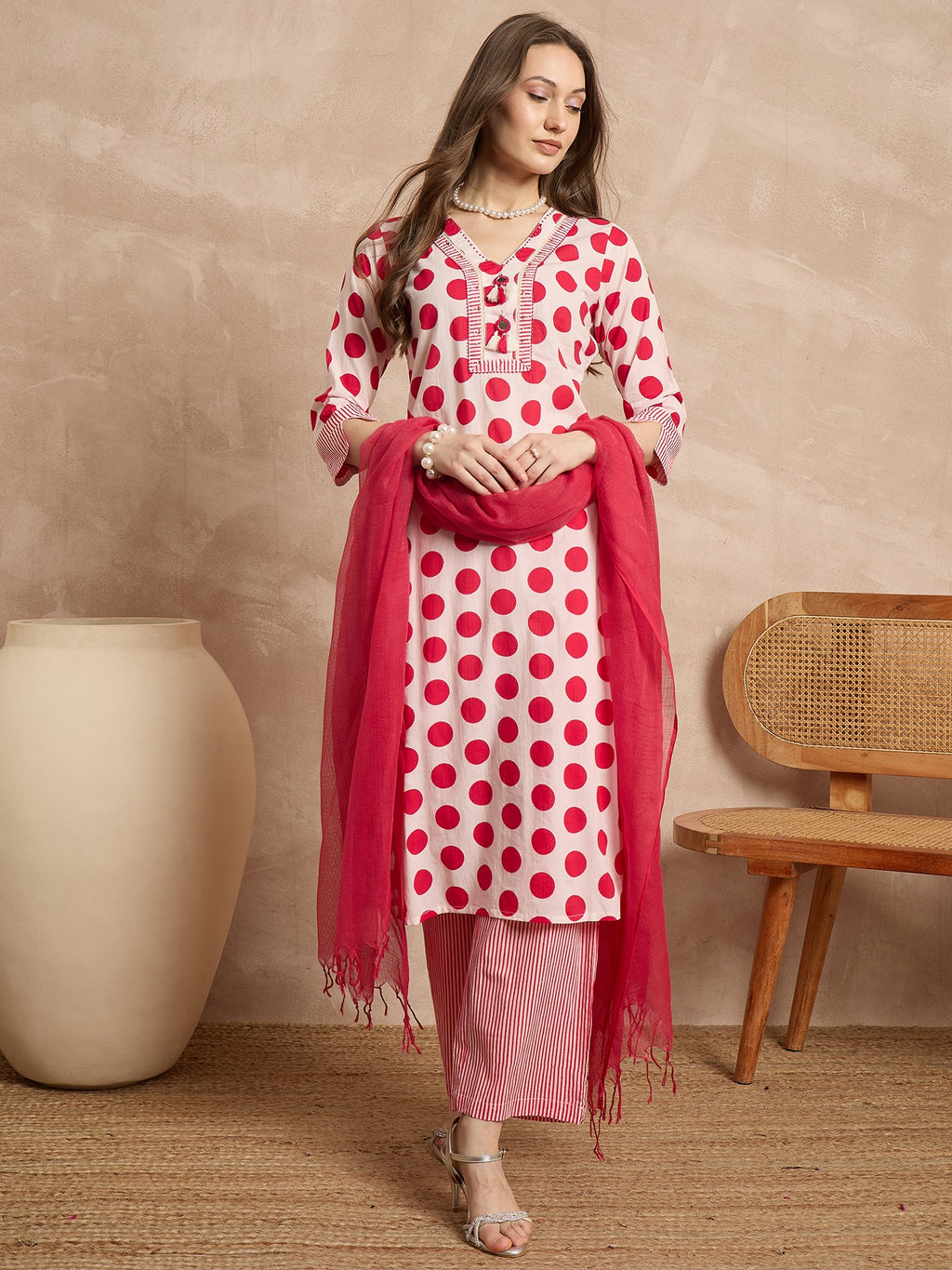 Women Pure Cotton Ethnic Motifs Printed Regular Kurta With Trousers & Dupatta
