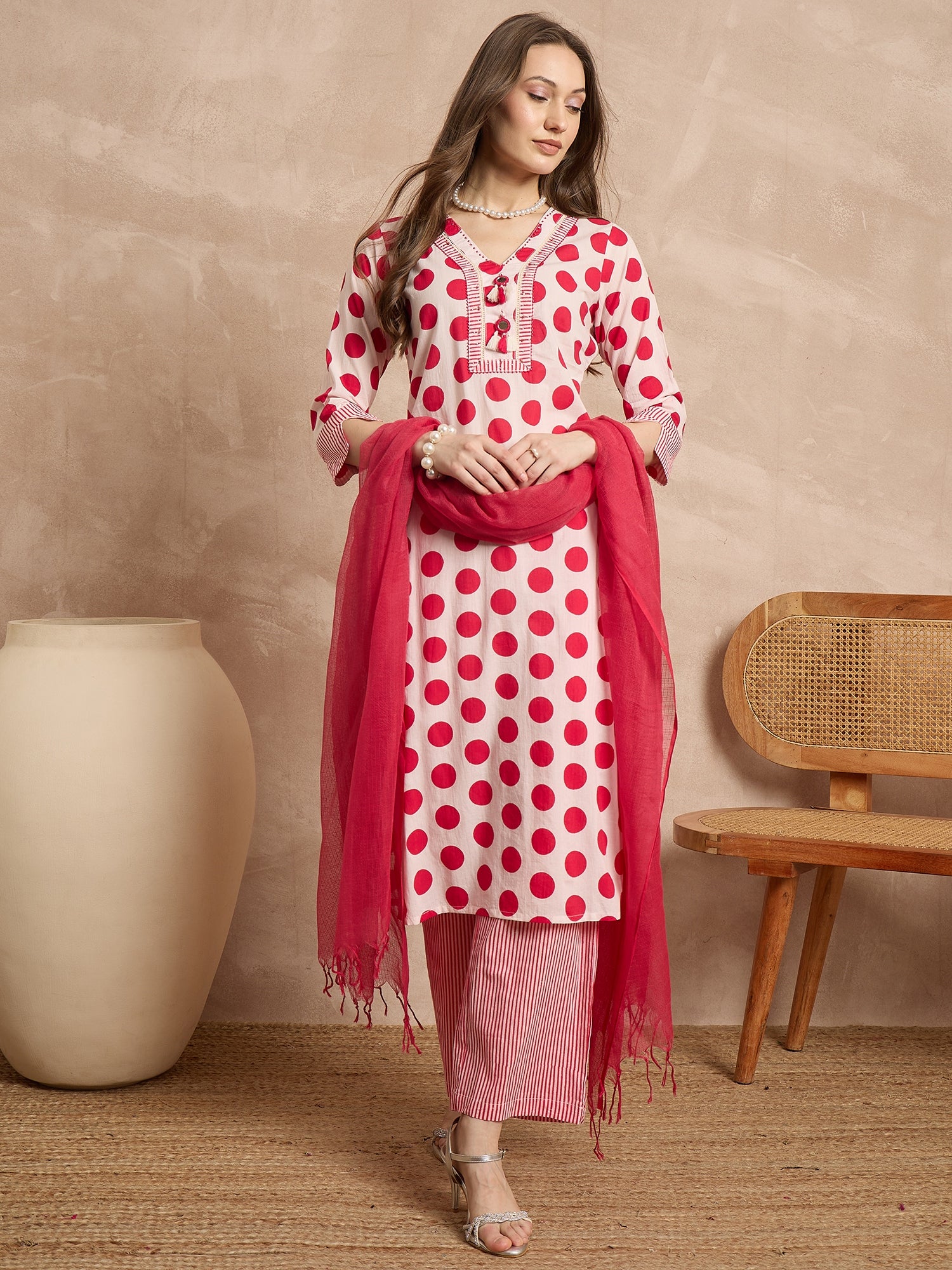 Women Pure Cotton Ethnic Motifs Printed Regular Kurta With Trousers & Dupatta