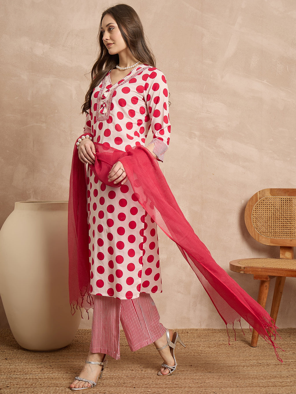 Women Pure Cotton Ethnic Motifs Printed Regular Kurta With Trousers & Dupatta