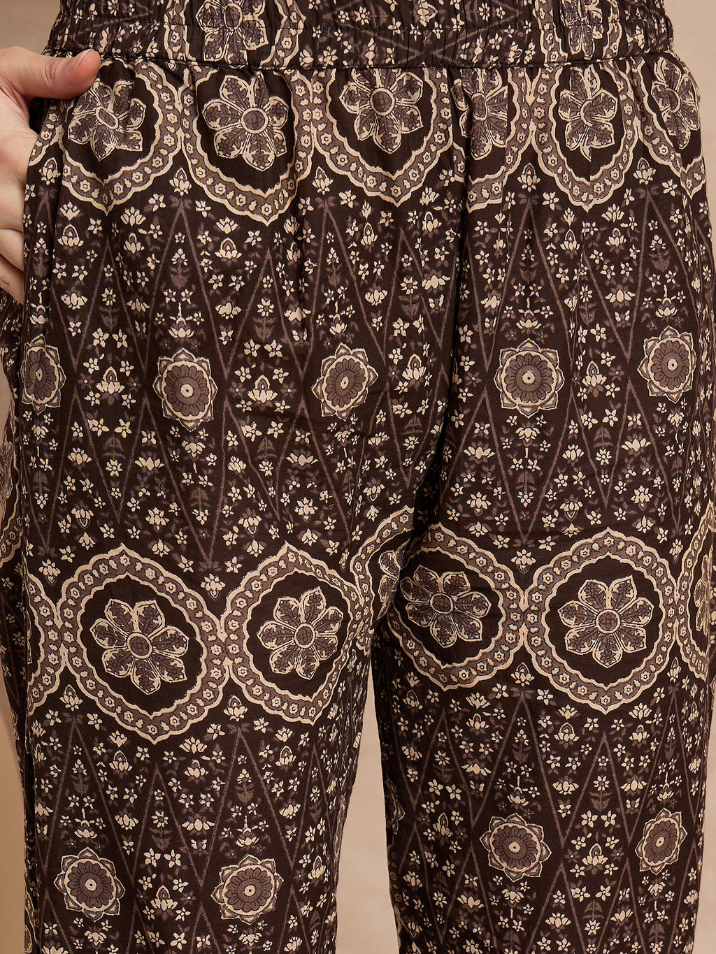 Women Ethnic Motifs Printed Regular Thread Work Pure Cotton Kurta with Trousers & With Dupatta