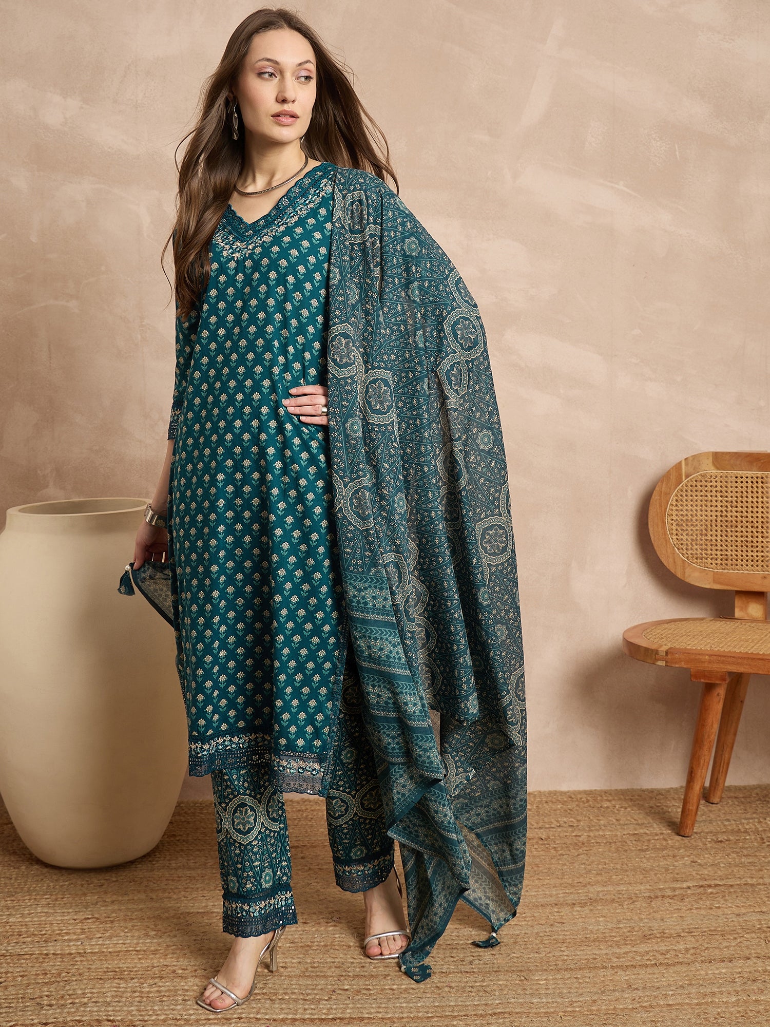 Women Ethnic Motifs Printed Regular Pure Cotton Kurta with Trousers & With Dupatta
