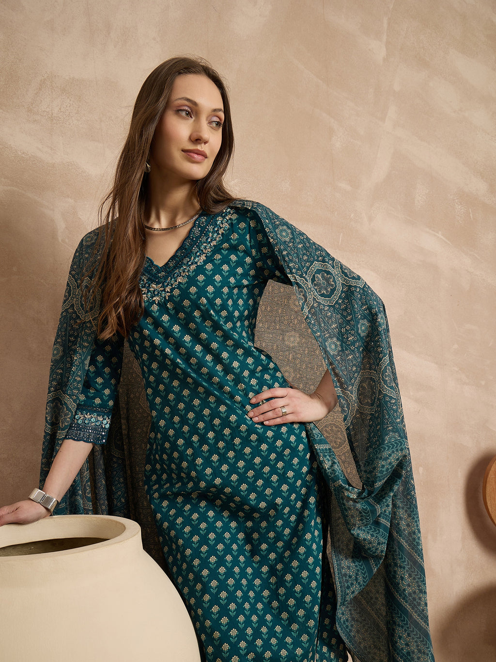 Women Ethnic Motifs Printed Regular Pure Cotton Kurta with Trousers & With Dupatta
