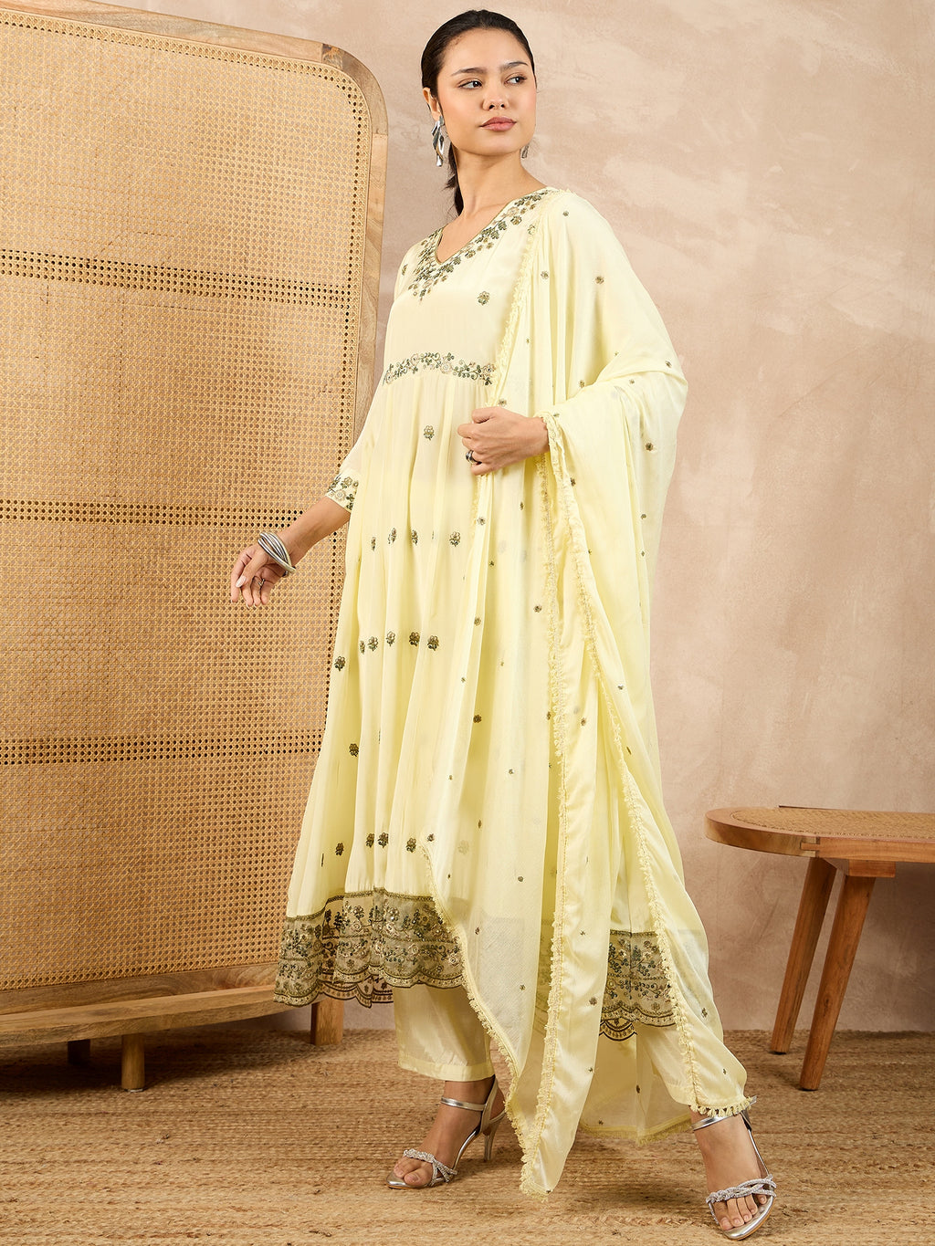 Women Floral Embroidered Empire Beads and Stones Silk Crepe Kurta with Trousers & With Dupatta