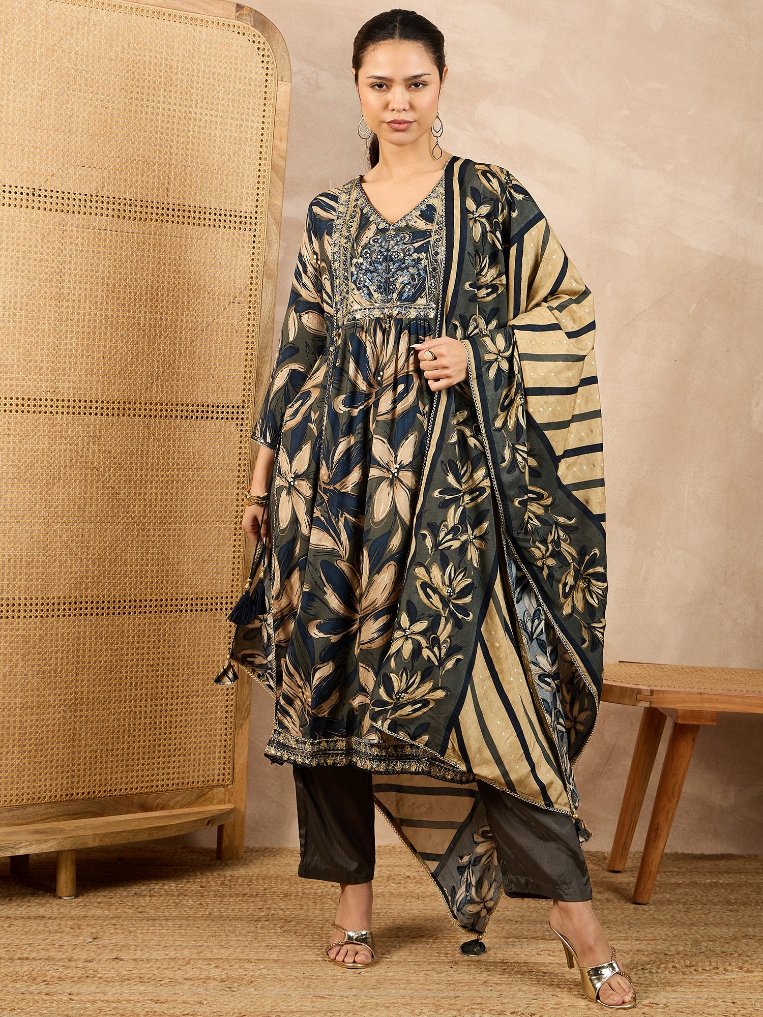 Women Floral Embroidered High Slit Beads and Stones Raw Silk Kurta with Trousers & With Dupatta