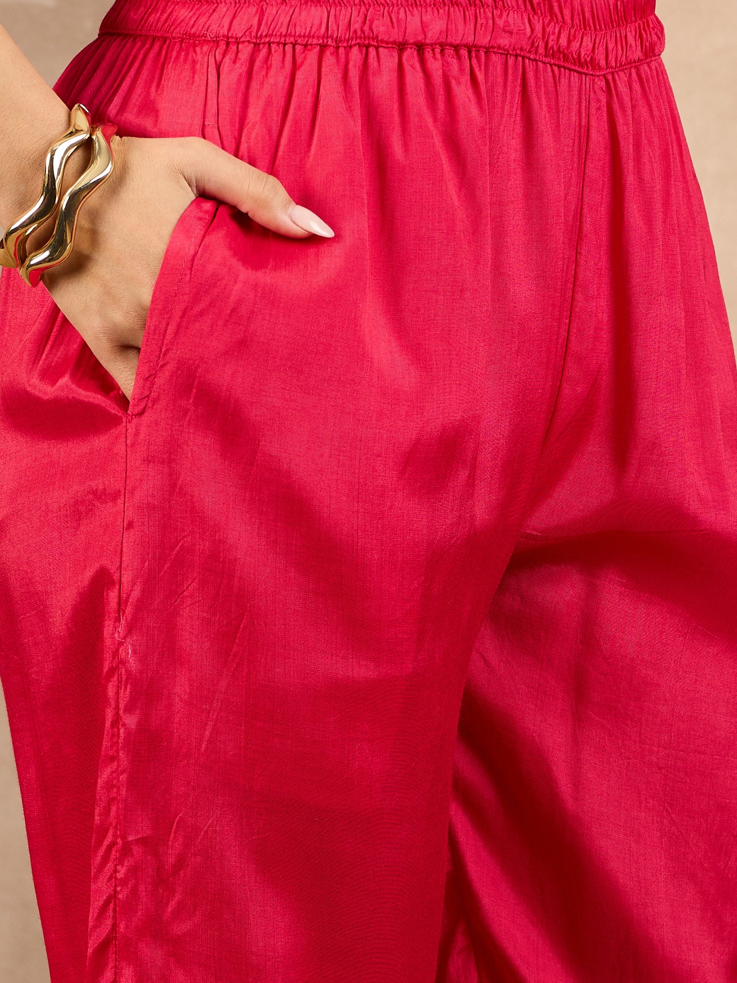 Women Floral Printed High Slit Beads and Stones Raw Silk Kurta with Trousers & With Dupatta