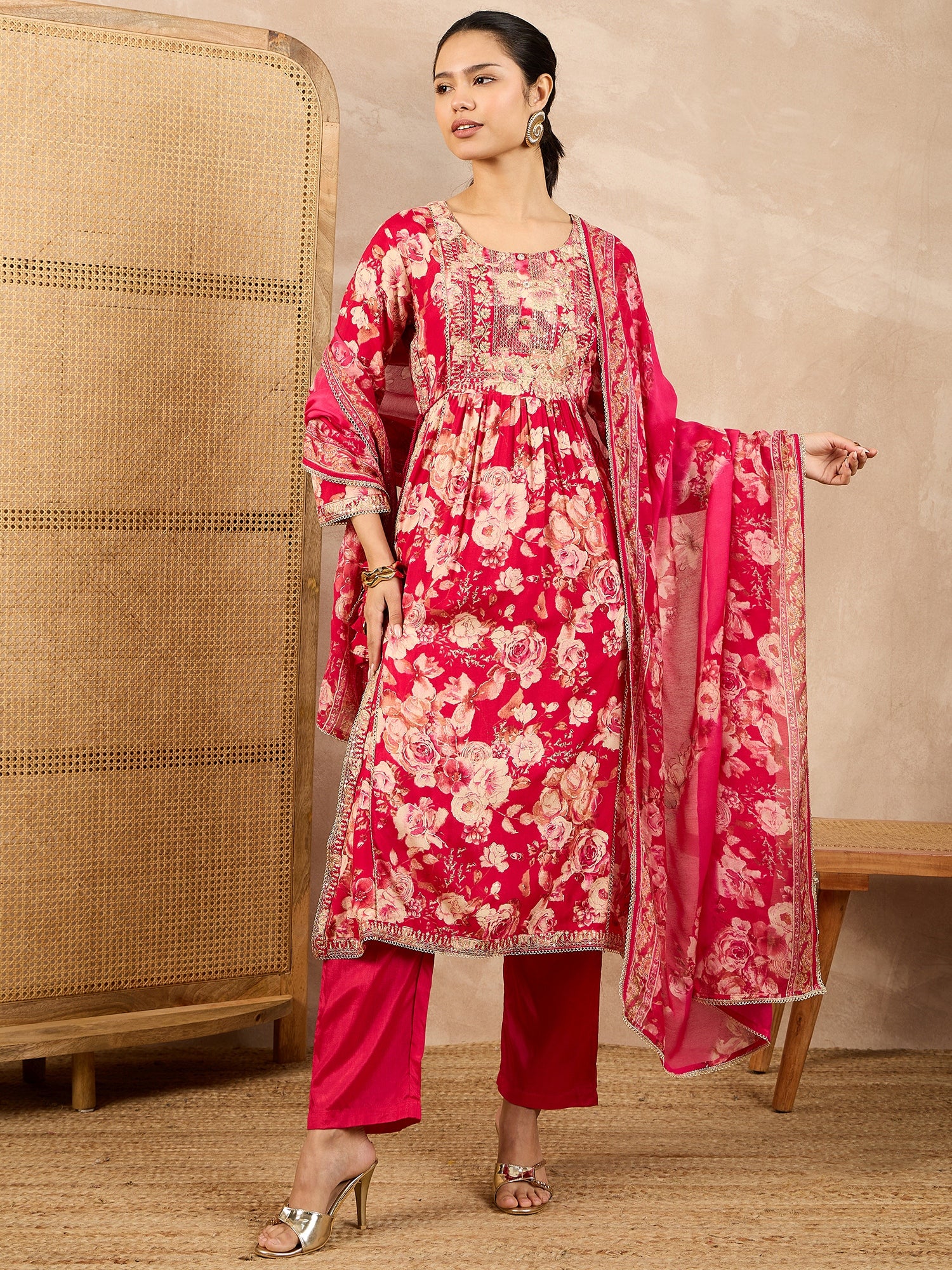 Women Floral Printed High Slit Beads and Stones Raw Silk Kurta with Trousers & With Dupatta