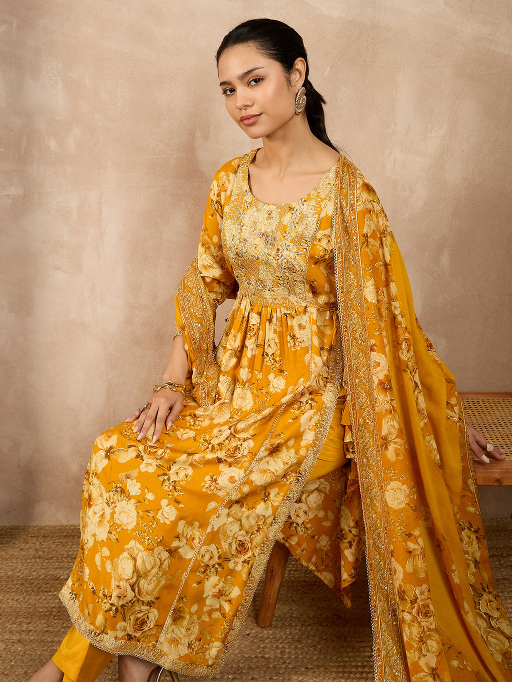 Women Floral Printed High Slit Beads and Stones Raw Silk Kurta with Trousers & With Dupatta