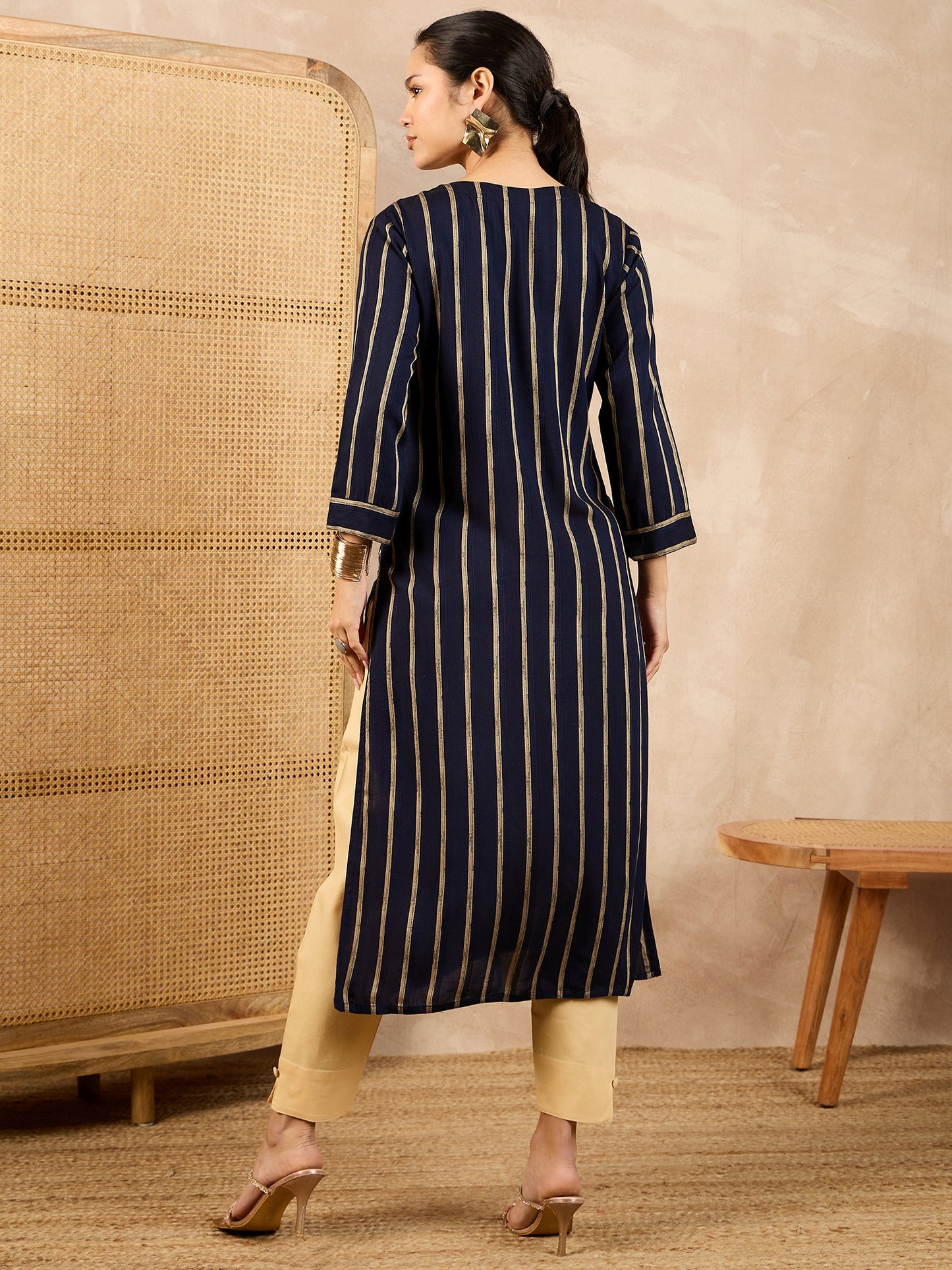 Striped V-Neck Thread Work Straight Kurta