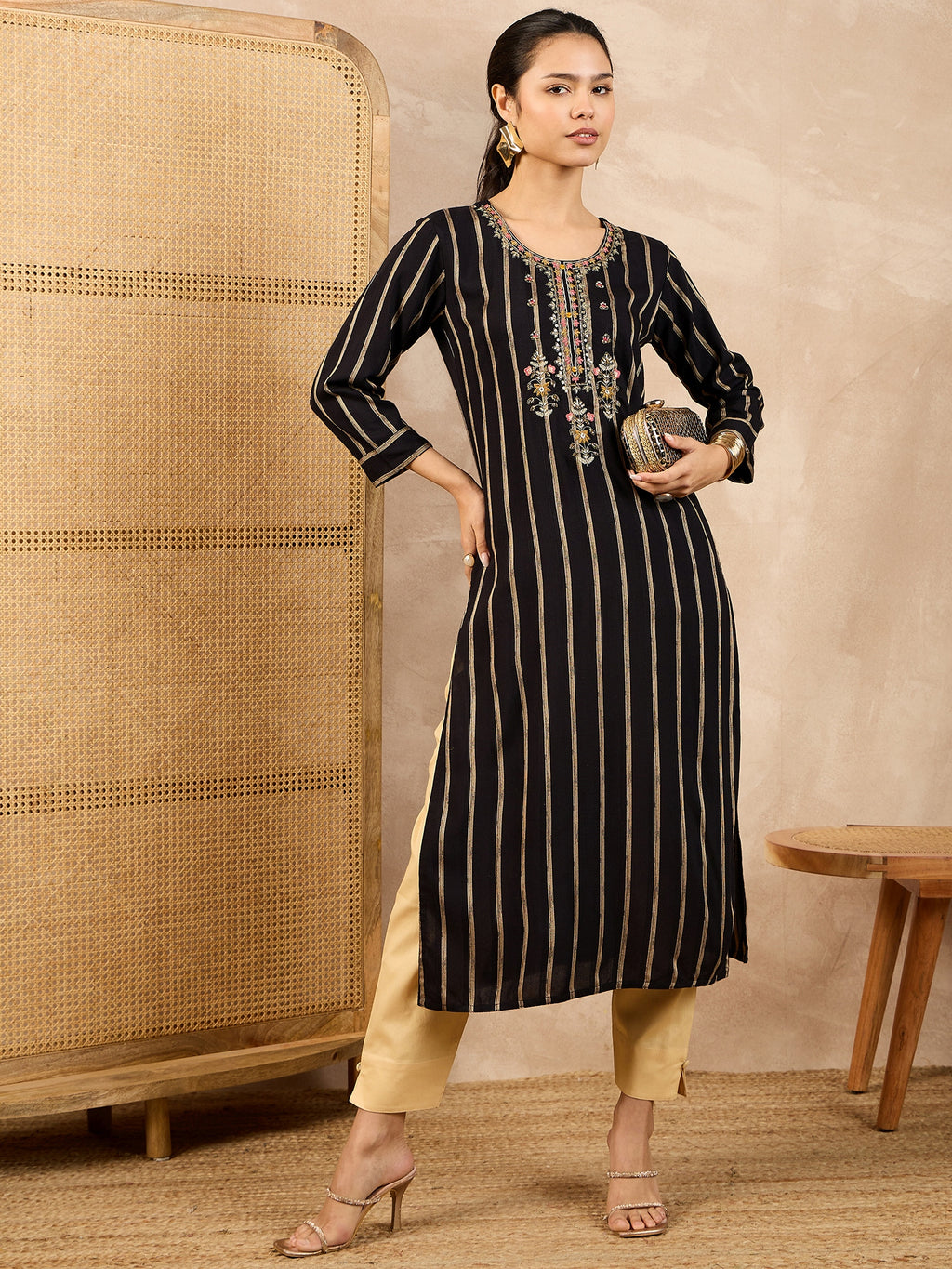 Striped V-Neck Thread Work Straight Kurta