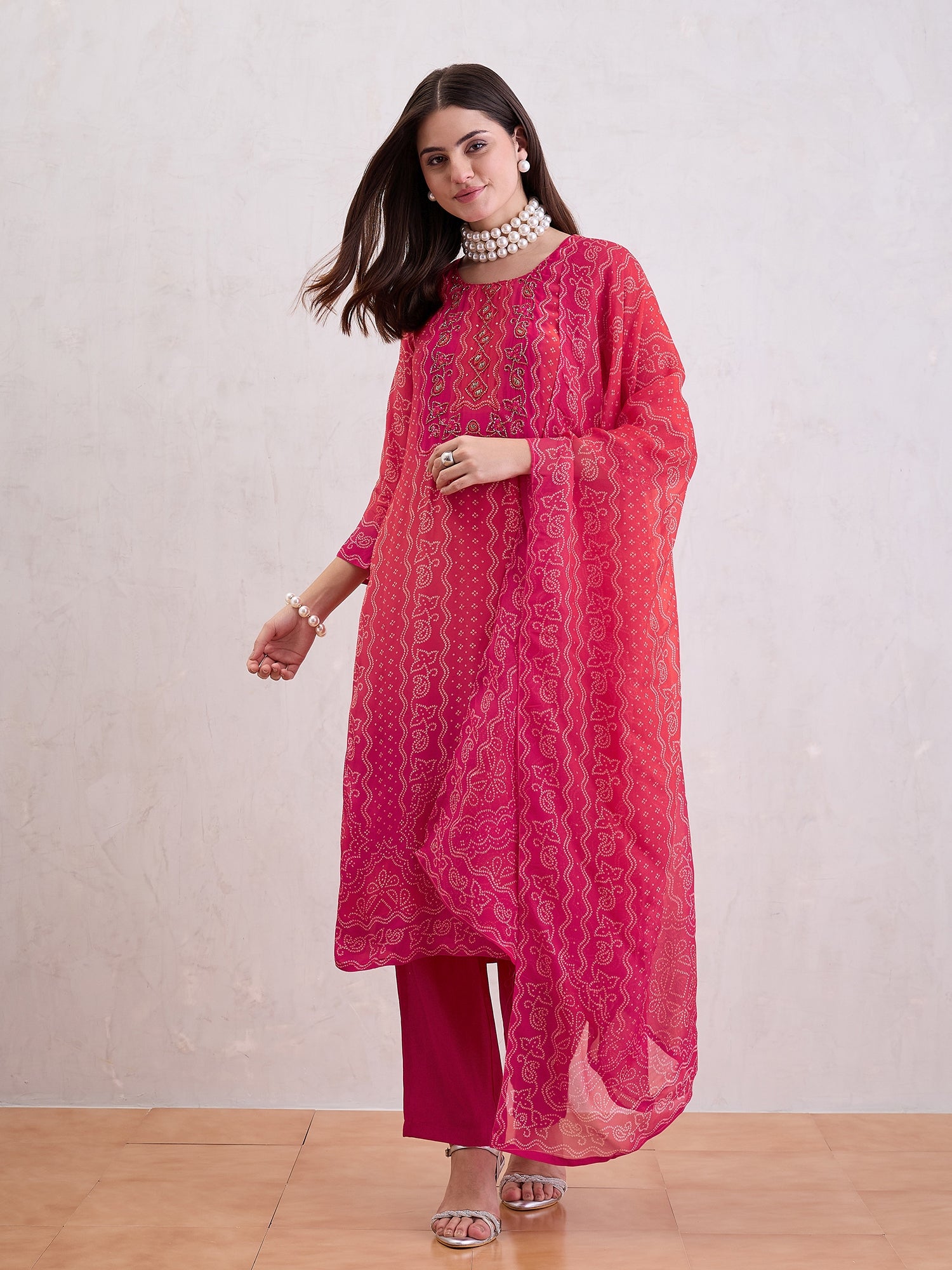Women Floral Printed Kurta with Trouser & Dupatta
