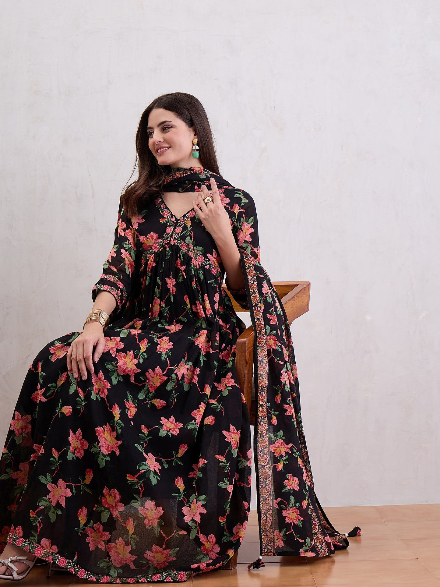 Women Anarkali Voile Kurta Set