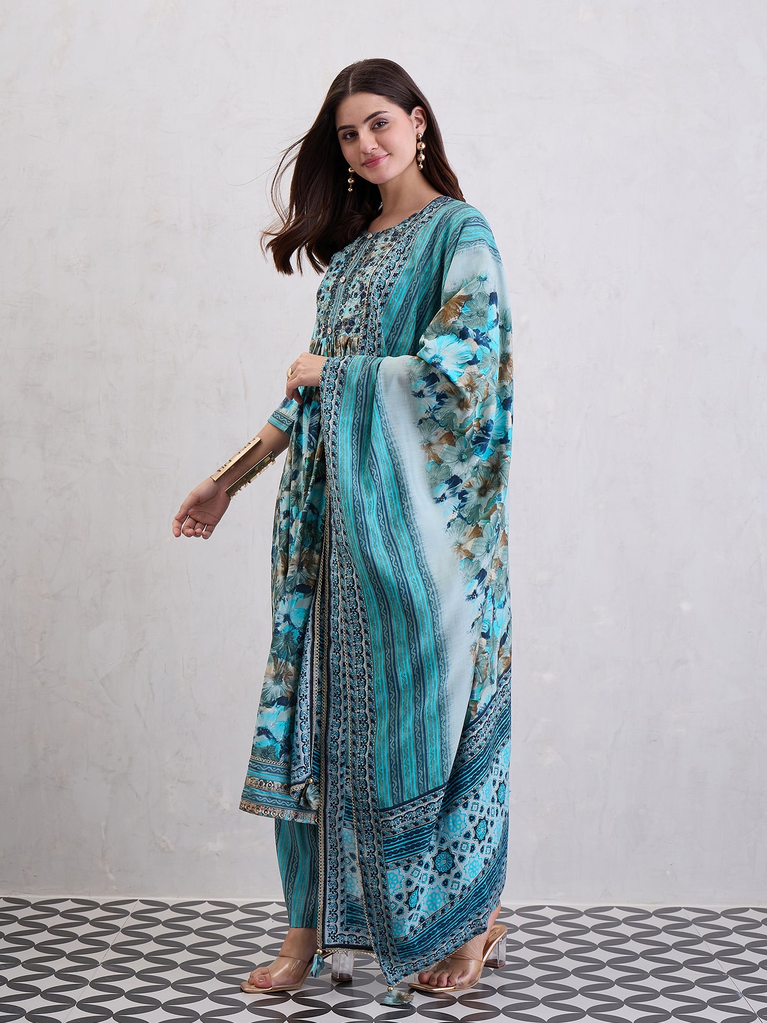 Women High Slit Chanderi Silk Kurta Set