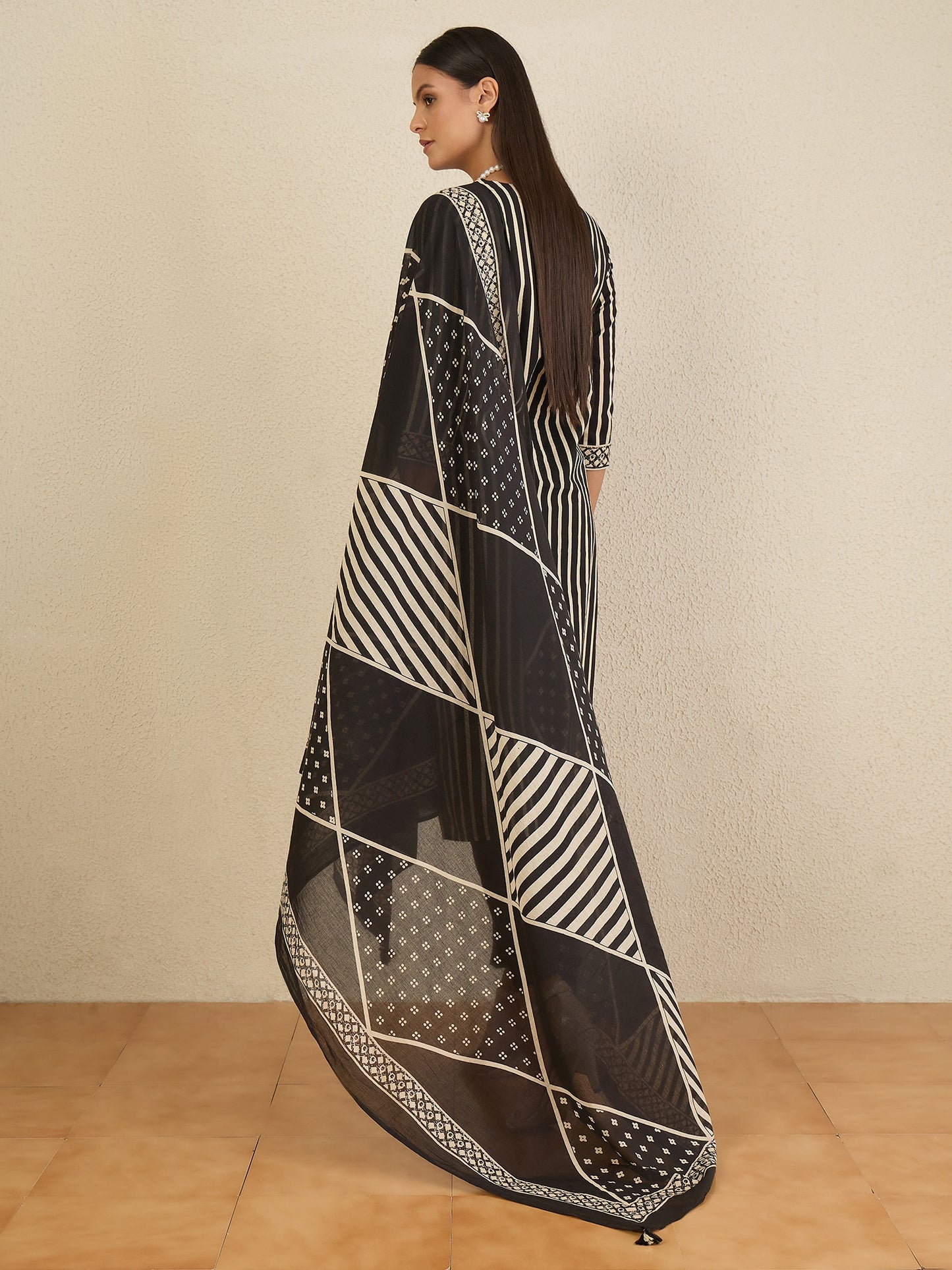 Women Striped Regular Thread Work Pure Cotton Kurta with Trousers & With Dupatta