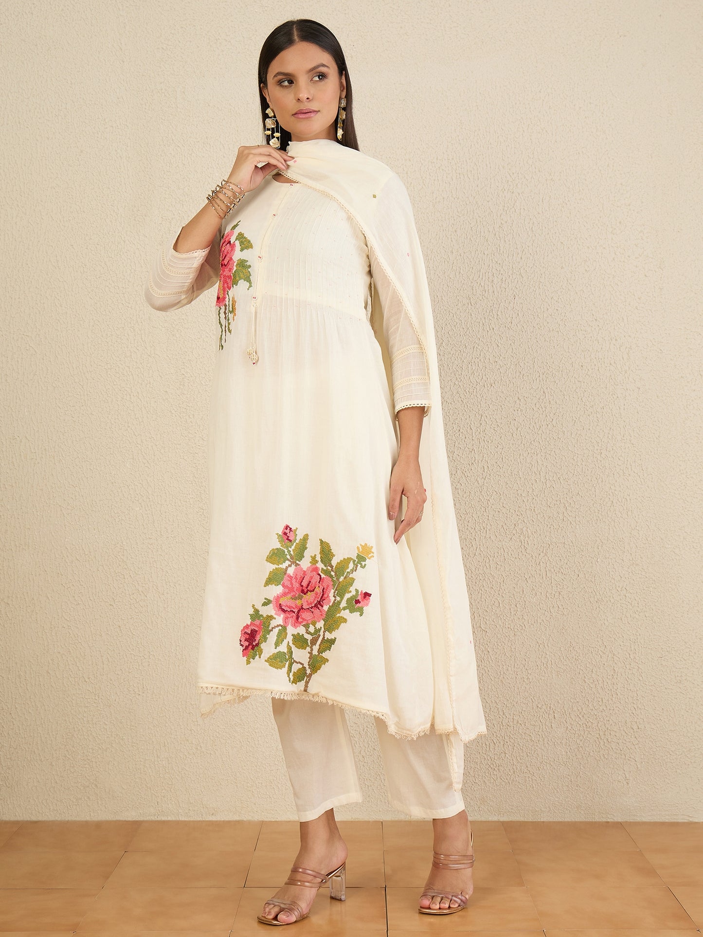 Women Embroidered Pleated Thread Work Kurta with Trousers & With Dupatta