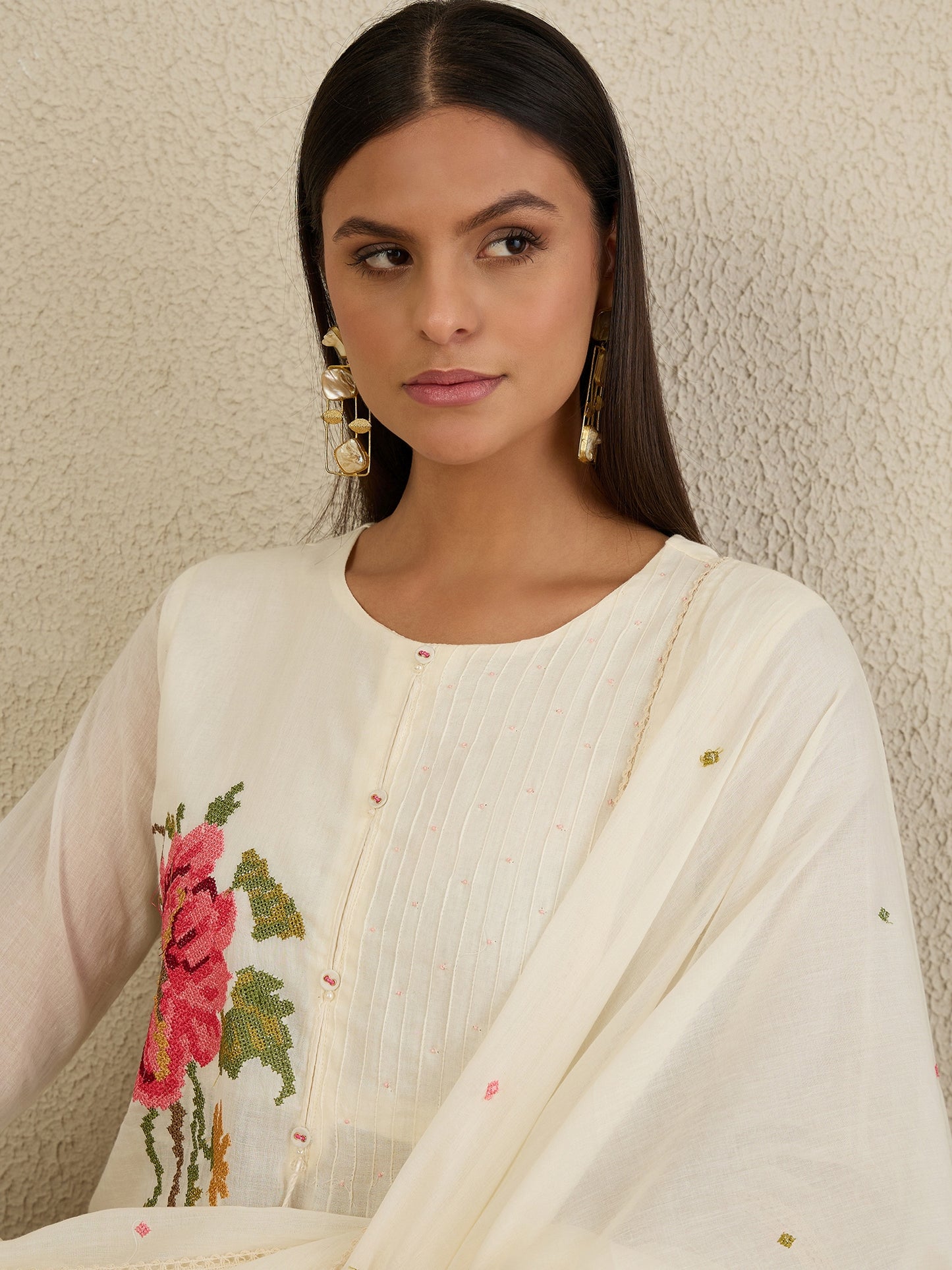 Women Embroidered Pleated Thread Work Kurta with Trousers & With Dupatta