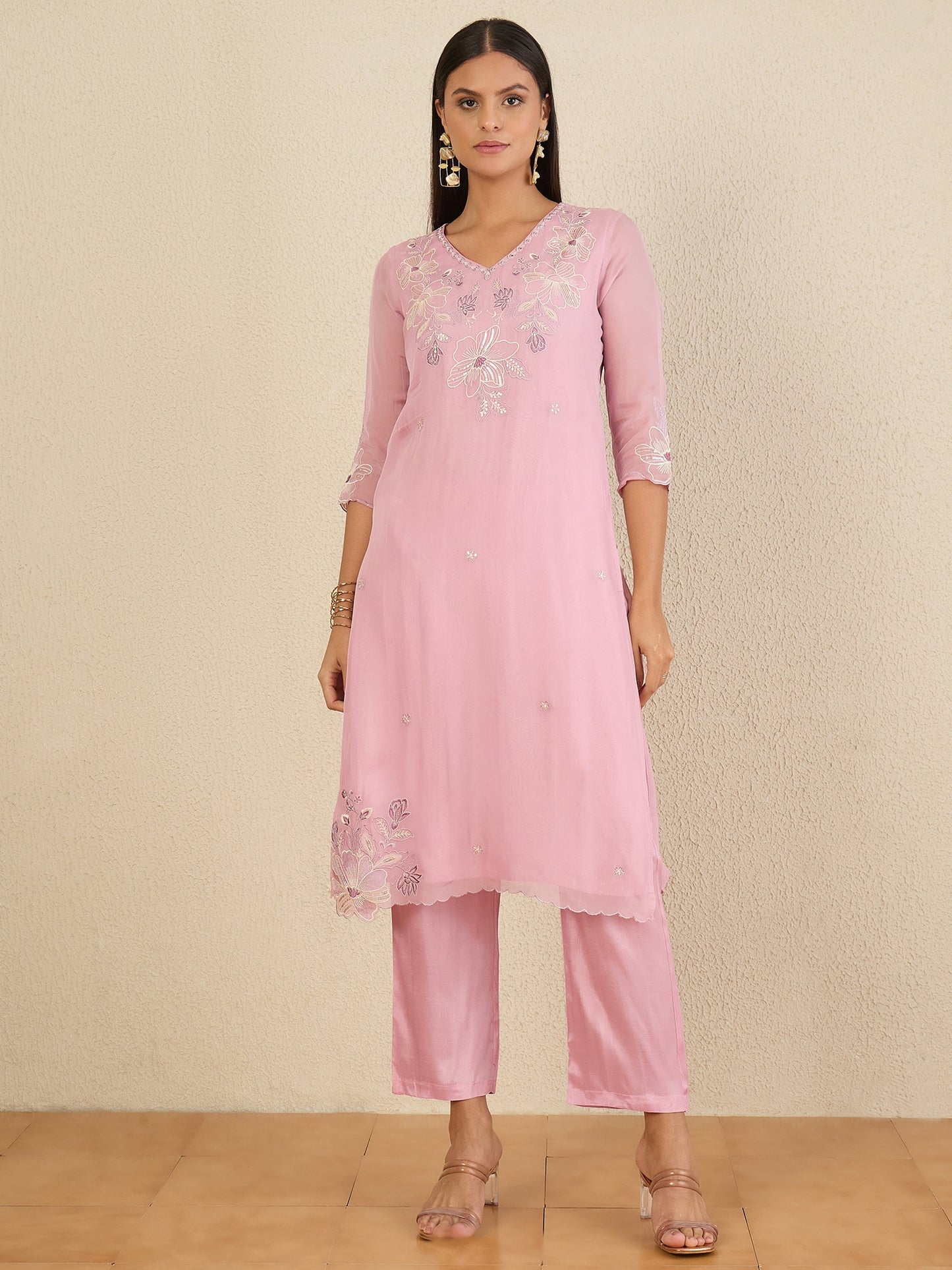 Women Embroidered Regular Thread Work Kurta with Trousers & With Dupatta