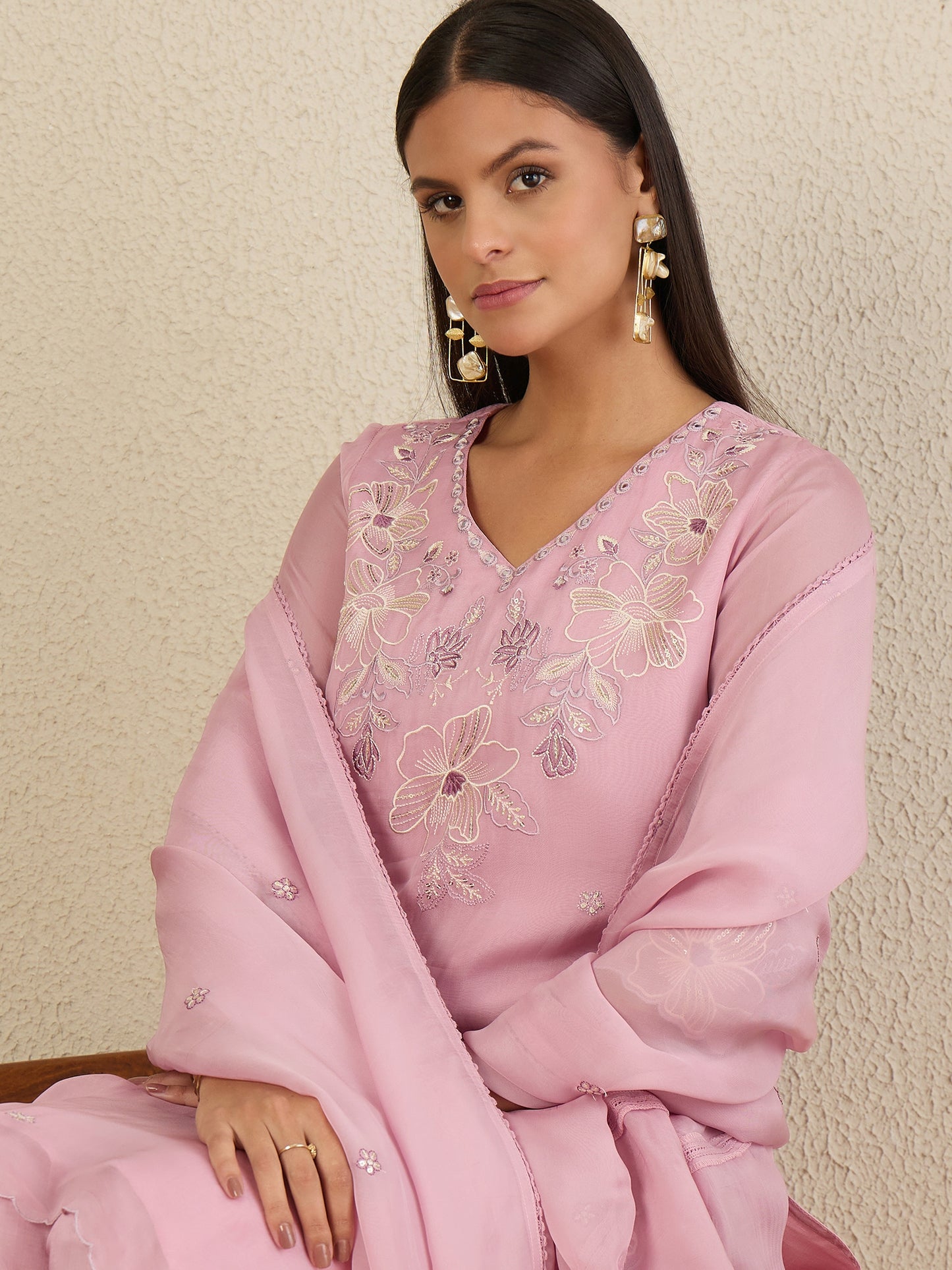 Women Embroidered Regular Thread Work Kurta with Trousers & With Dupatta