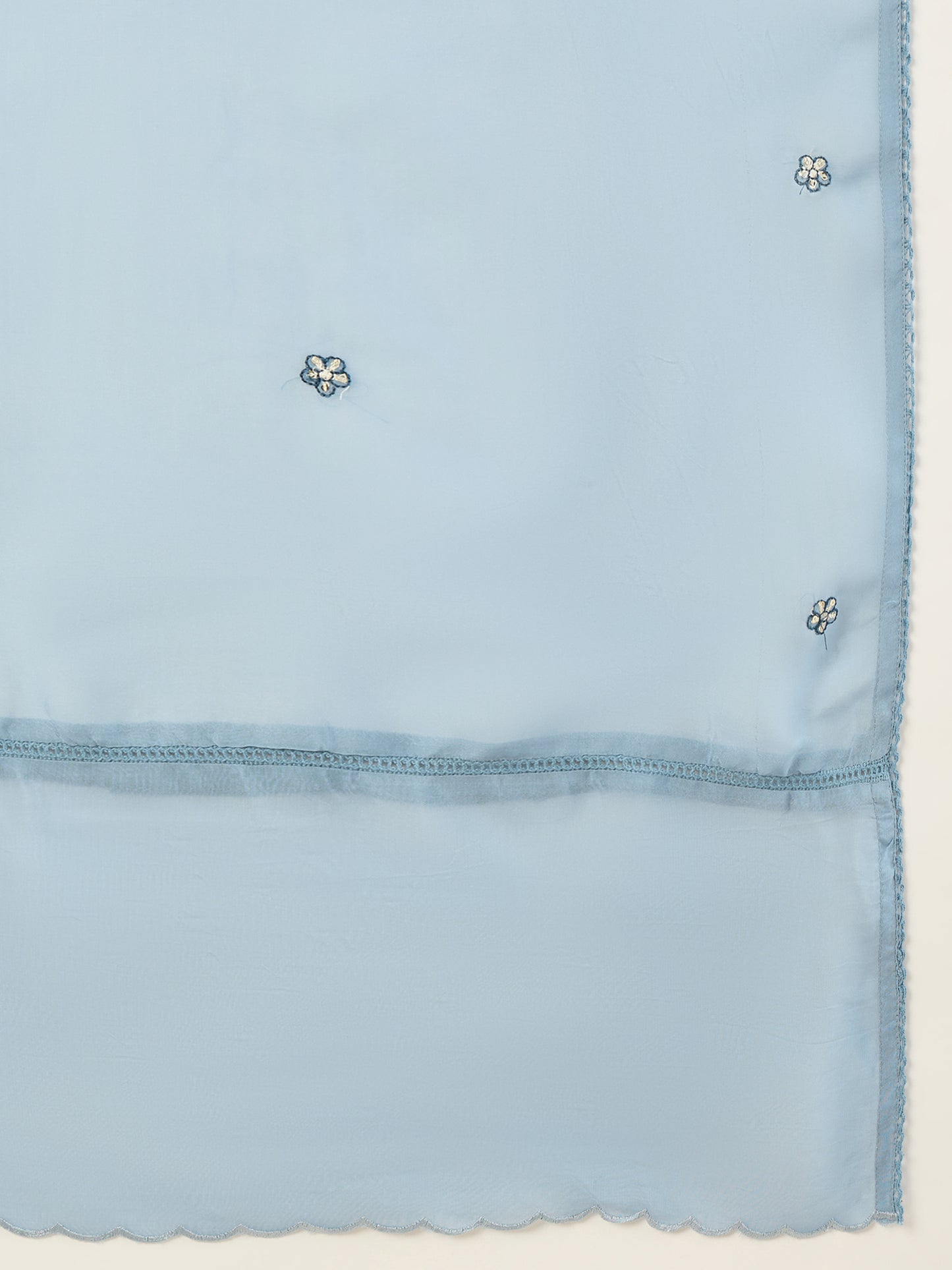 Women Floral Embroidered Regular Thread Work Kurta with Trousers & With Dupatta