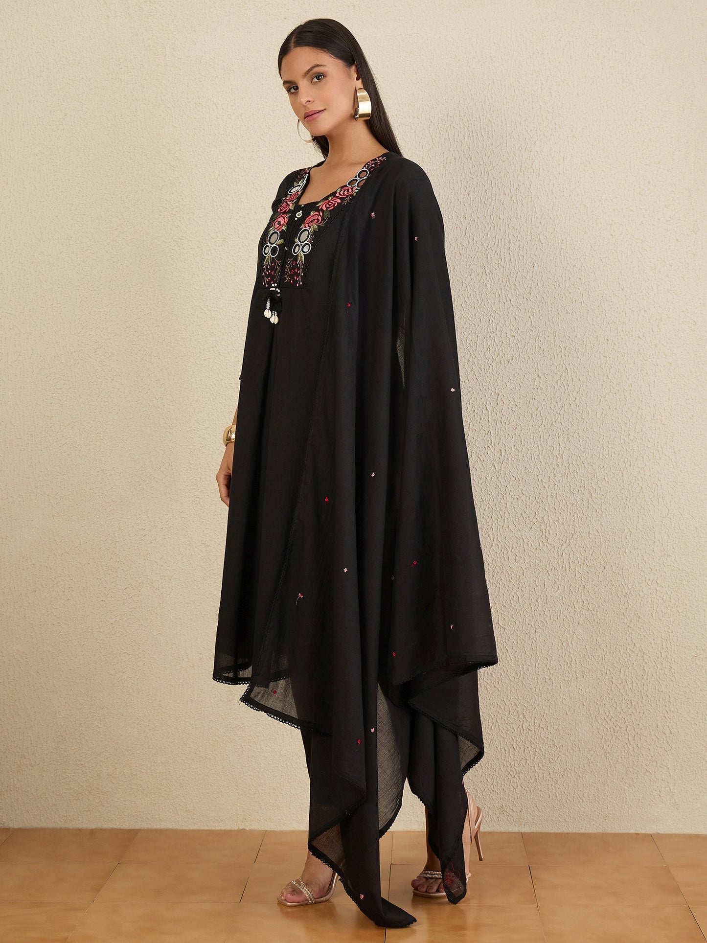Women Floral Embroidered Panelled Mirror Work Kurta with Trousers & With Dupatta