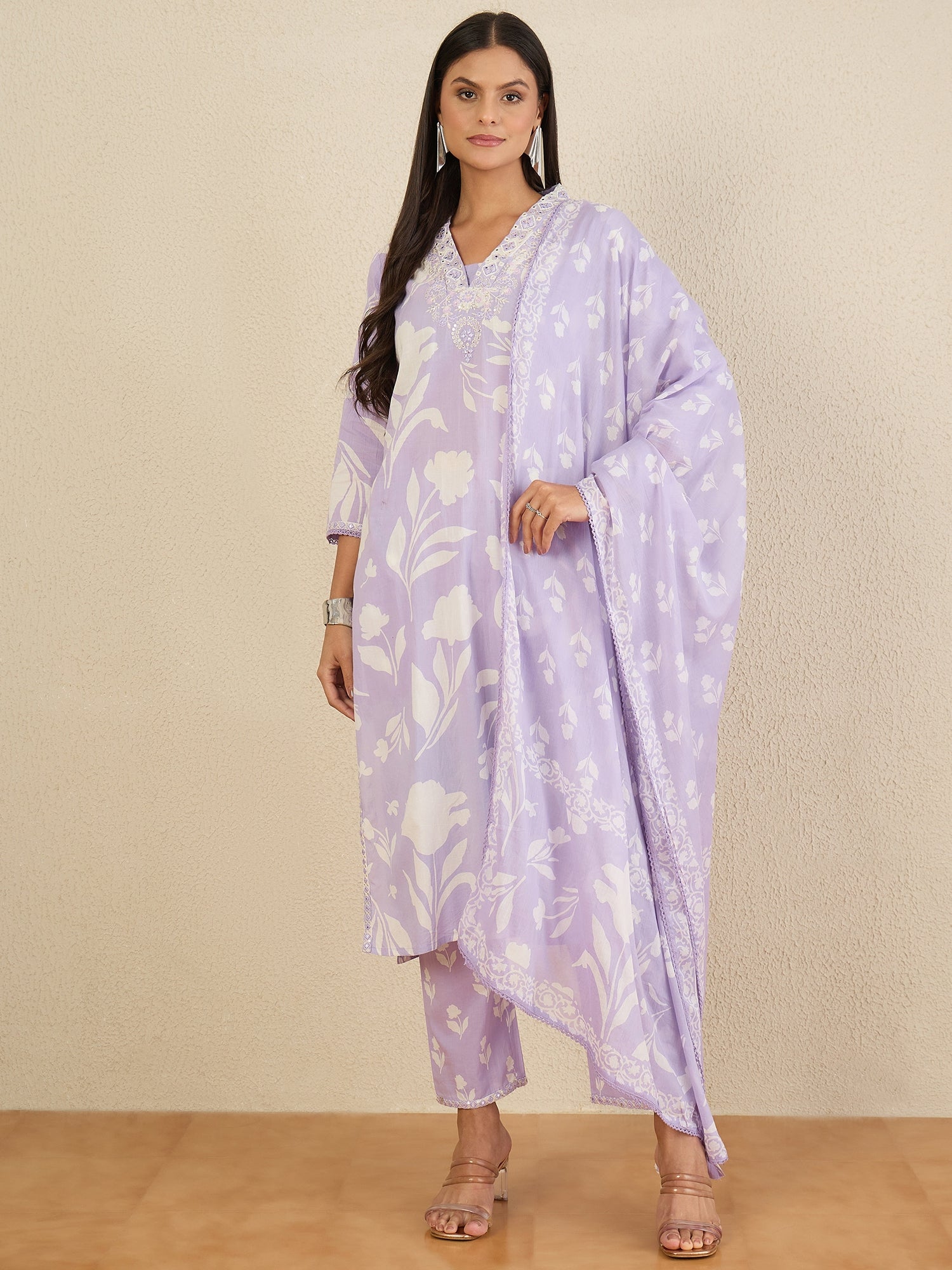 Women Floral Printed Regular Mirror Work Pure Cotton Kurta with Trousers & With Dupatta