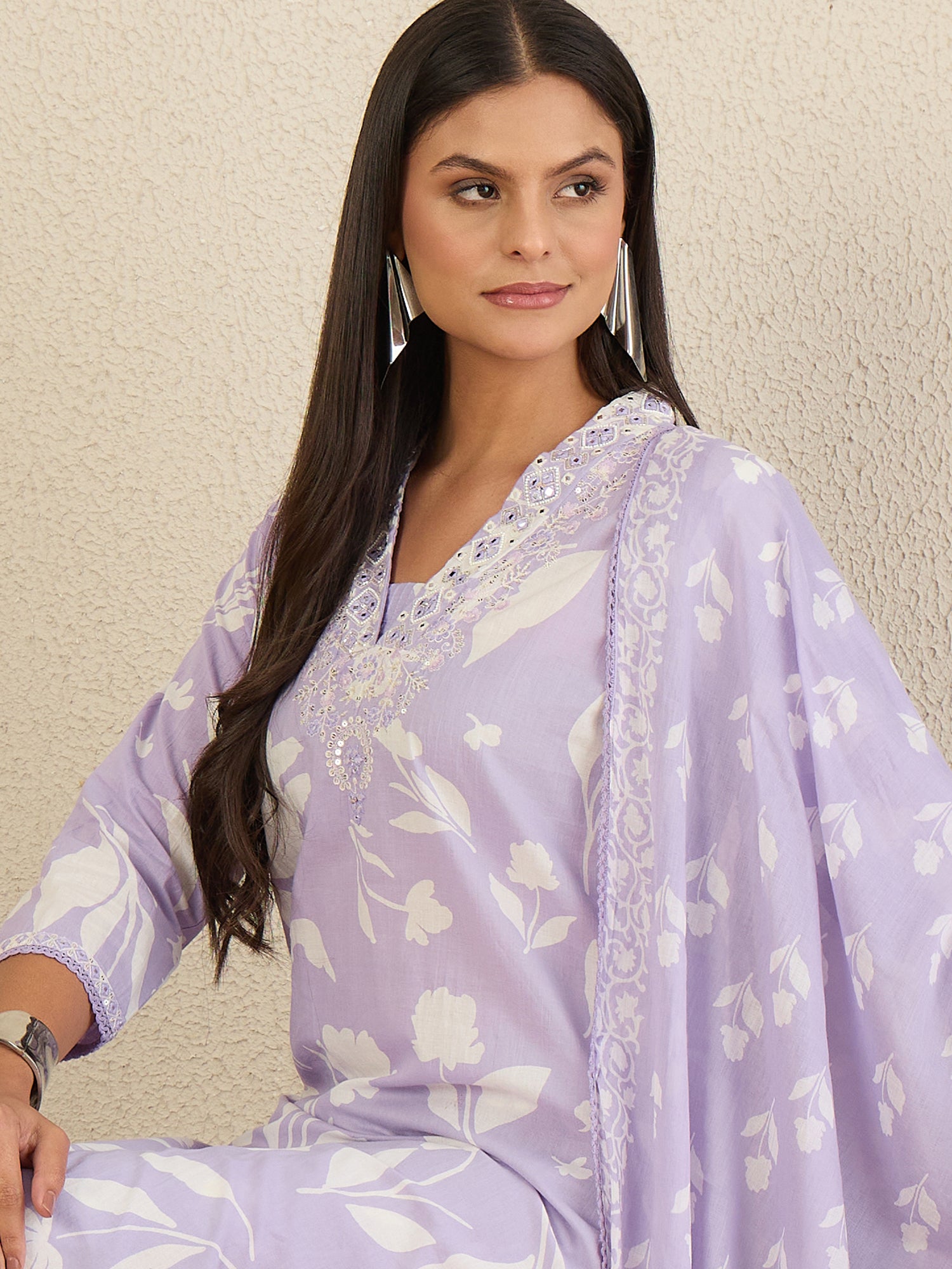 Women Floral Printed Regular Mirror Work Pure Cotton Kurta with Trousers & With Dupatta